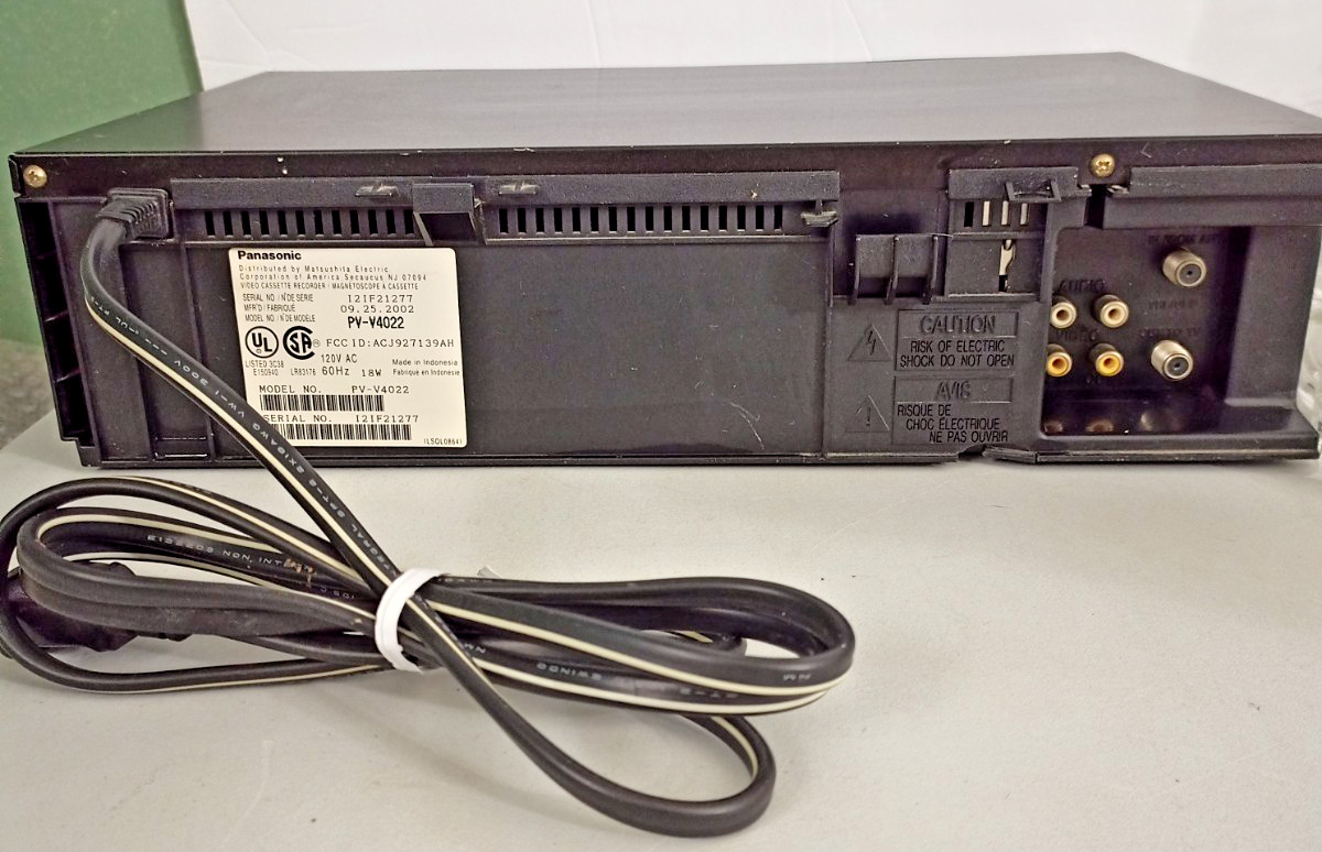 Panasonic PV-V4022 Omnivision 4 Head VCR w/ Remote TESTED WORKS