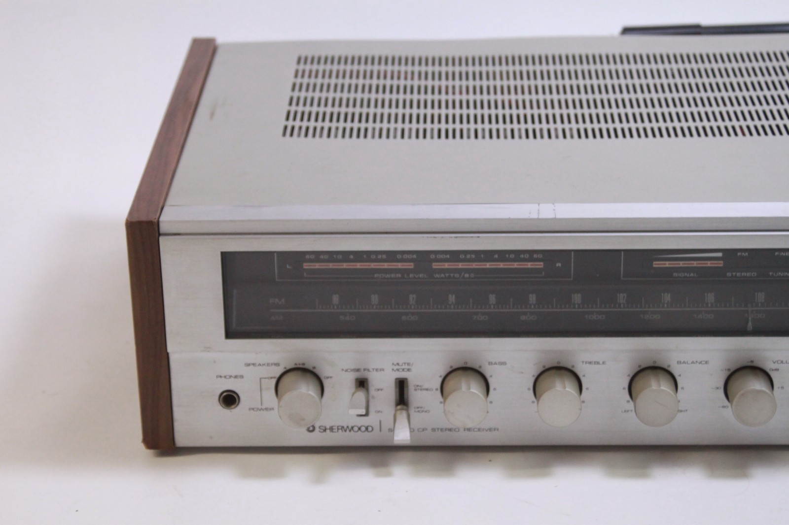 Vintage Sherwood S-8300 CP 30W AM/FM Stereo Receiver 1980s READ