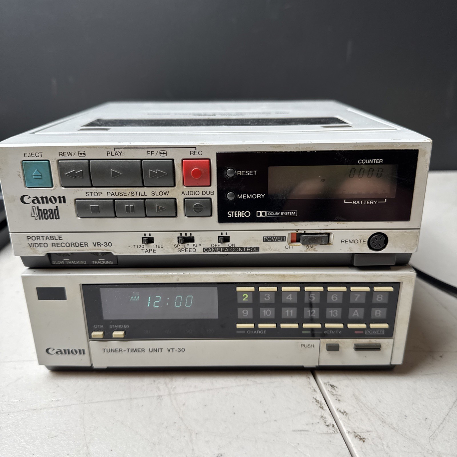 Canon Vtg Tuner-Timer Unit VT-30 & VR-30 Portable Video Recorder Untested.