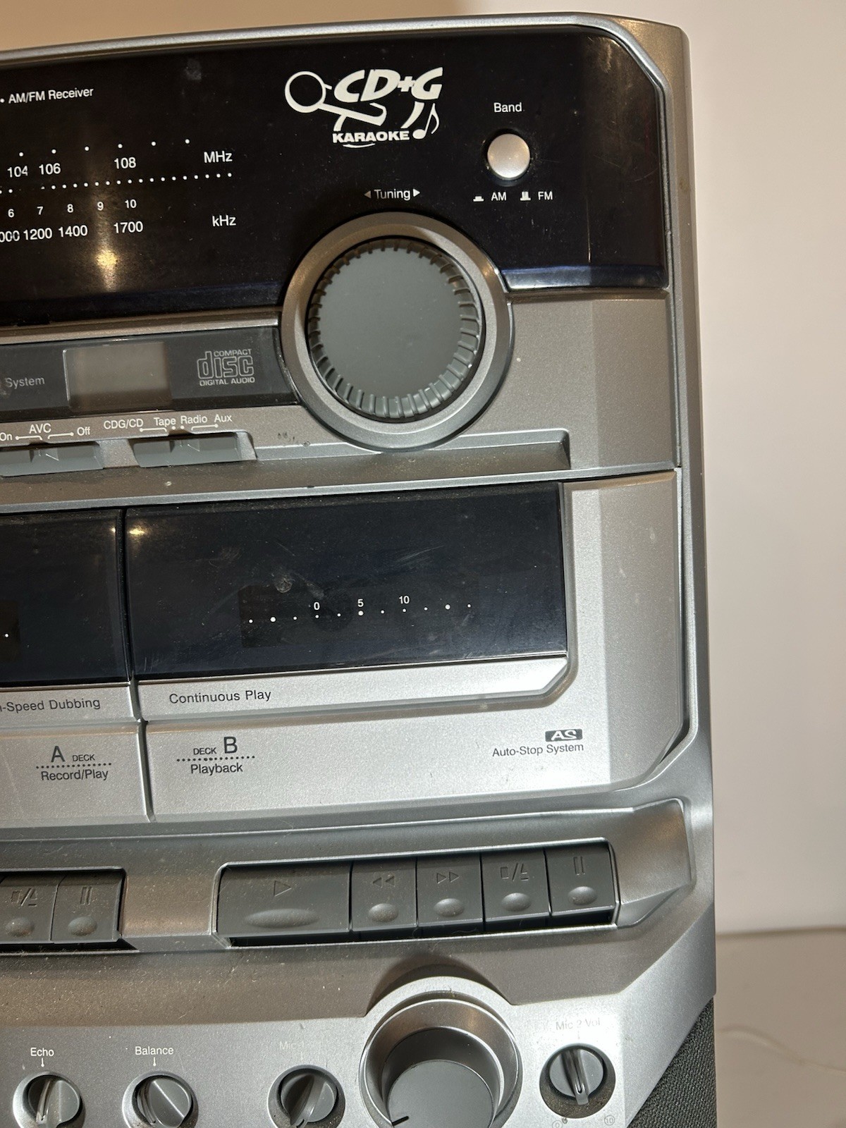 Vintage 2000 GPX Karaoke Tower CD Player Dual Cassette AM/FM Stereo Tested Works