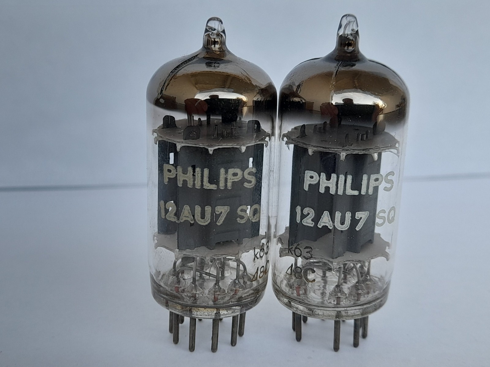 2x 12AU7 SQ ( ECC82 / E82CC / 12AU7WA ) tubes PHILIPS K63 – D foil – NOS – 1958