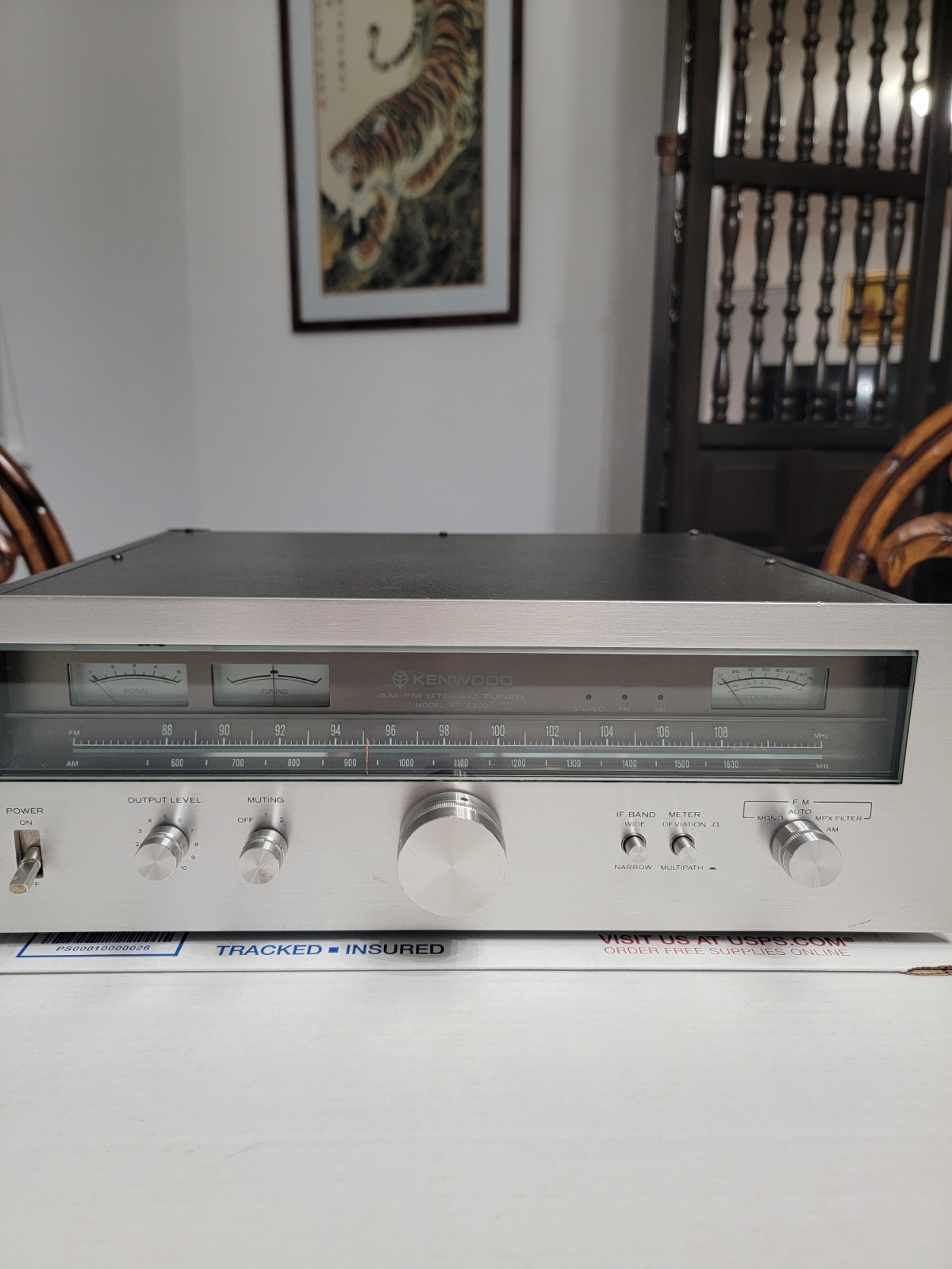 KENWOOD KT-8300 AM/FM Stereo Tuner ** TESTED **