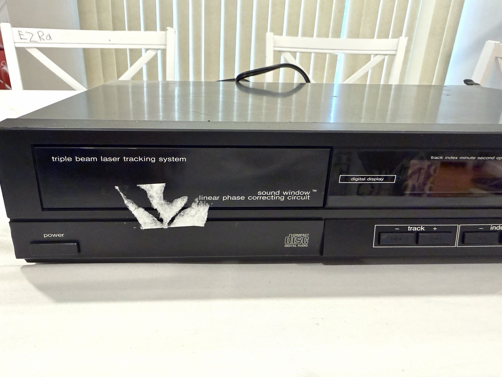 ADCOM COMPACT DISC PLAYER gcd-200 Works