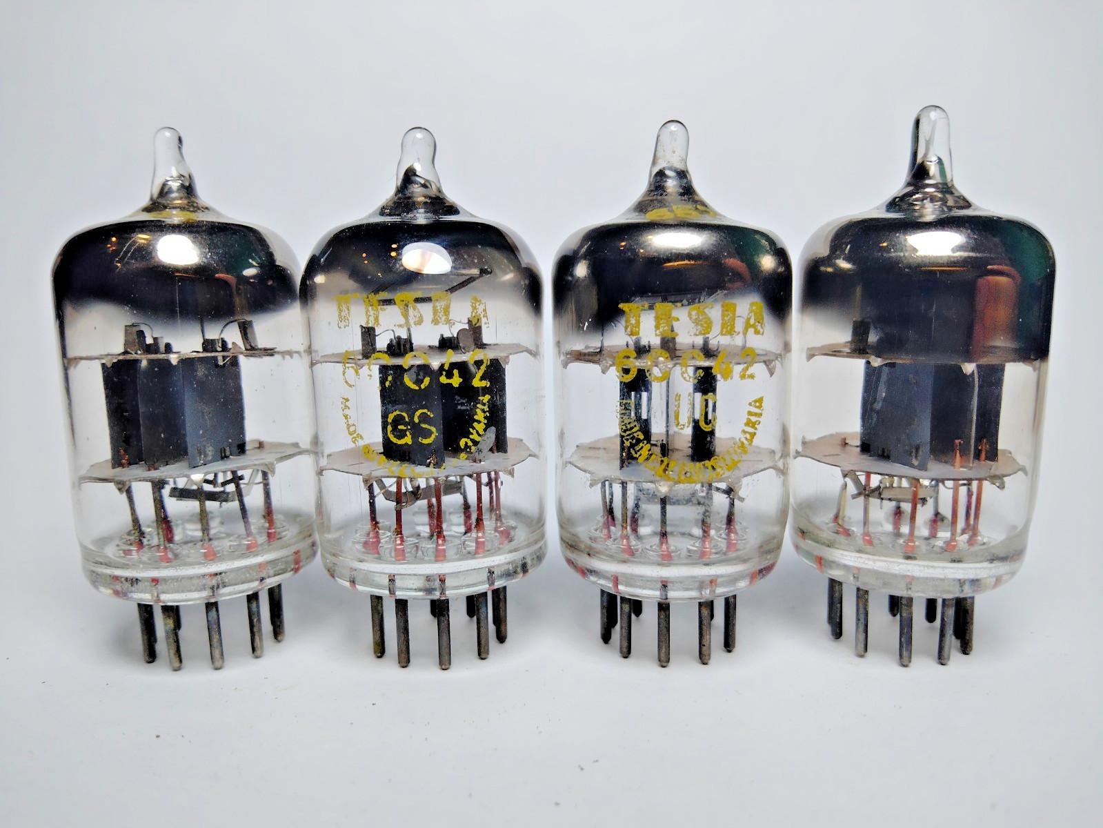 4 pcs Little Used 6CC42/ 5670 / 2C51 / ECC42 Tesla tubes D-Getter