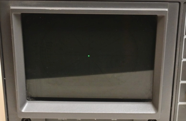 ~5.5″ Tektronix 154-0983-00 Cathode Ray Tube Display 1720 Vintage CRT Green/Mono