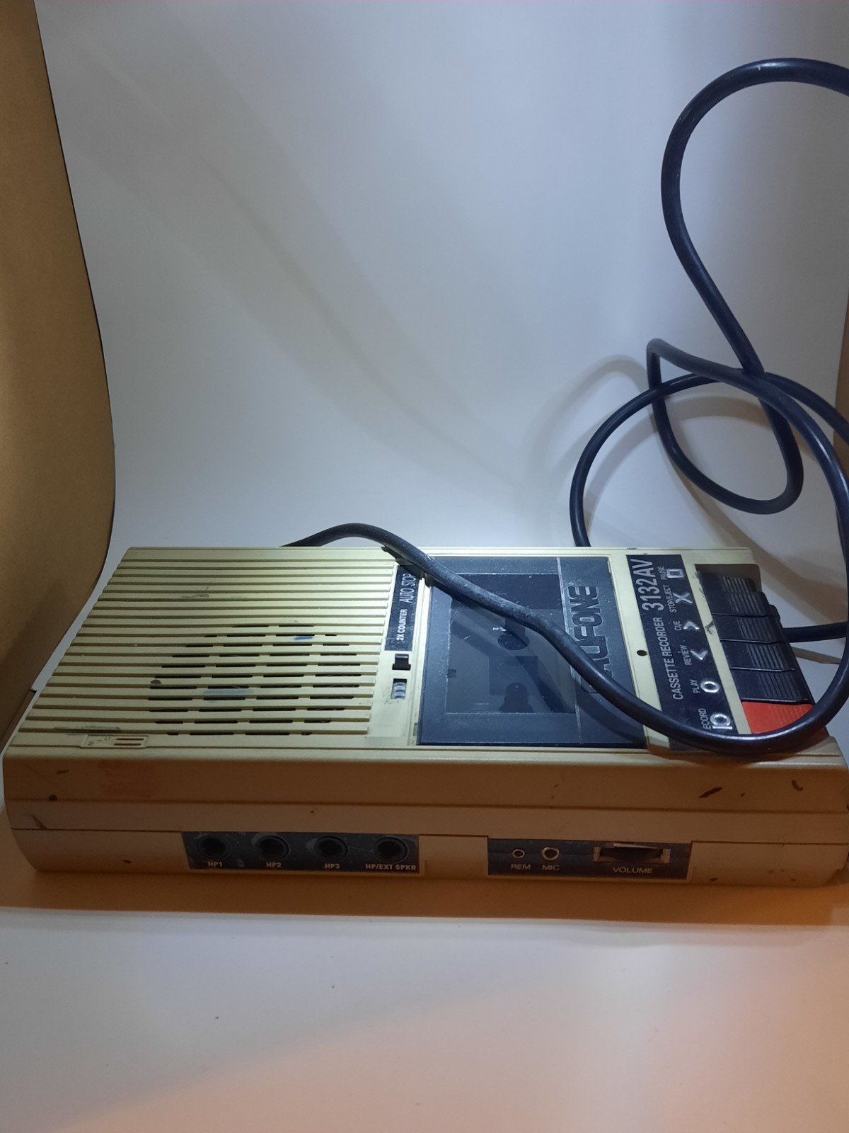 Califone 3132AV Vintage Cassette Recorder Player + Hendrix Tape + 2 New Blanks