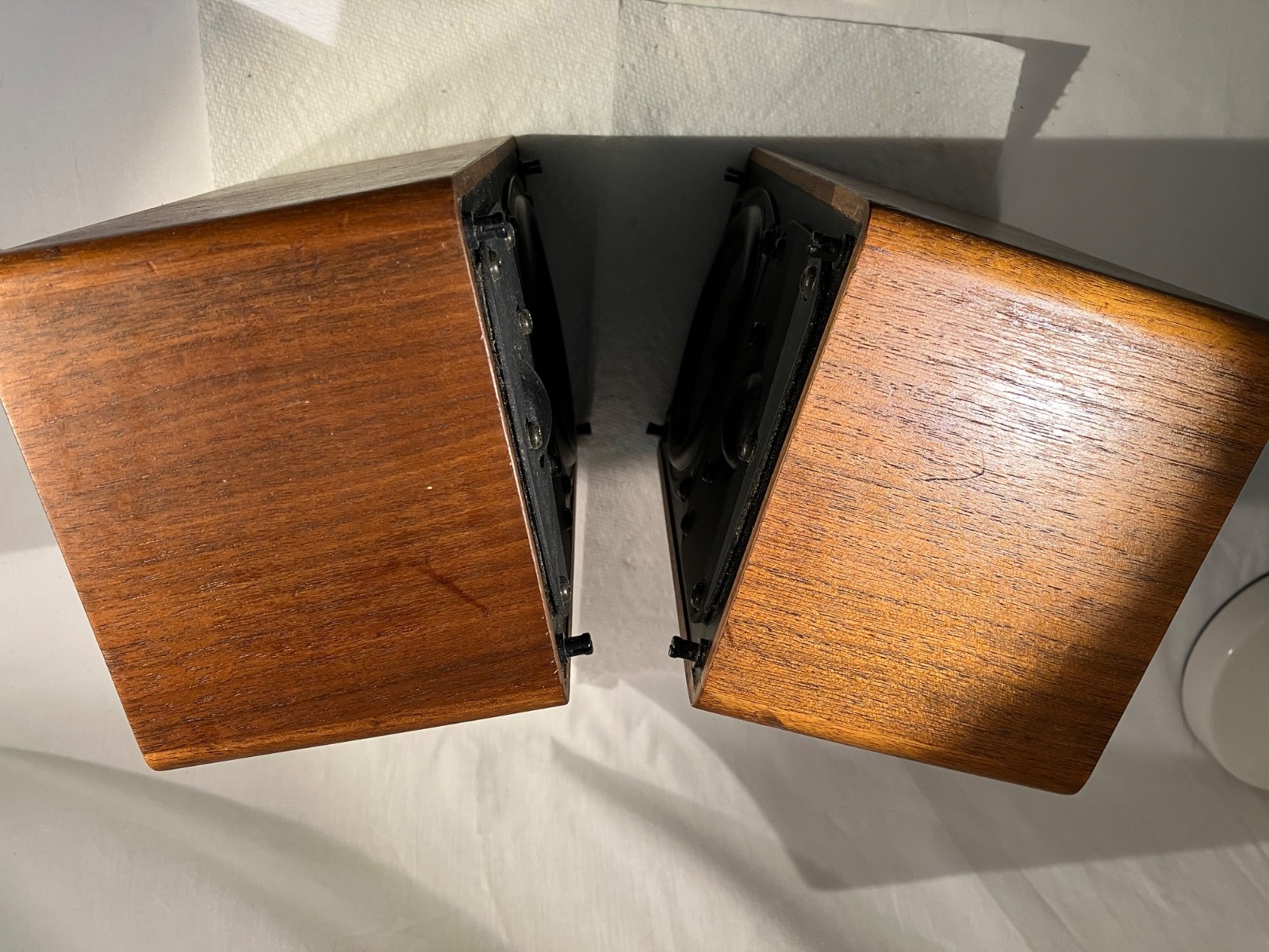 Realistic Book Shelf Speakers Minimus 40-2039A 40 Watt Tested Both Work Great
