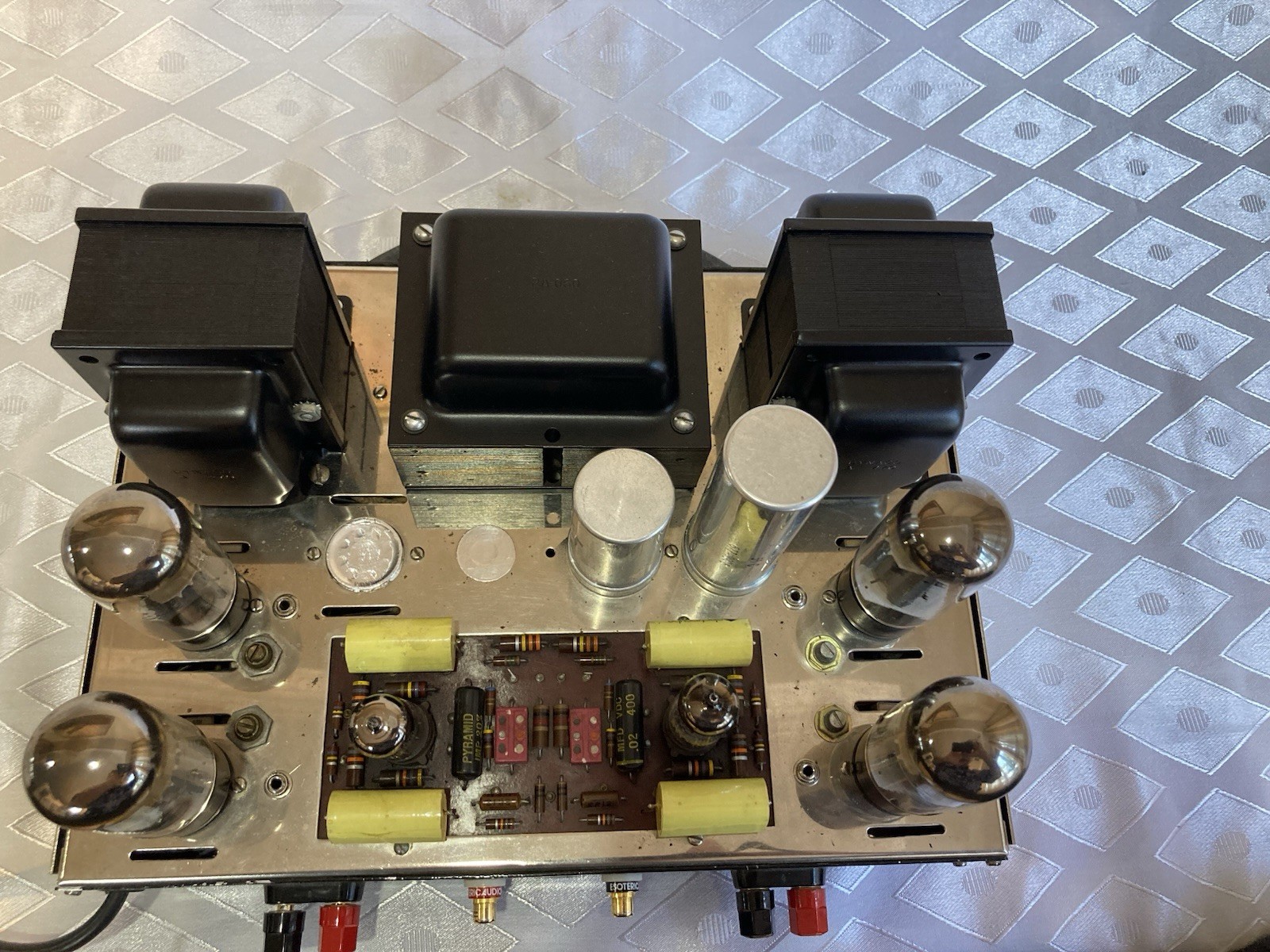 Dynaco Dynakit ST-70 Stereo Tube Amplifier