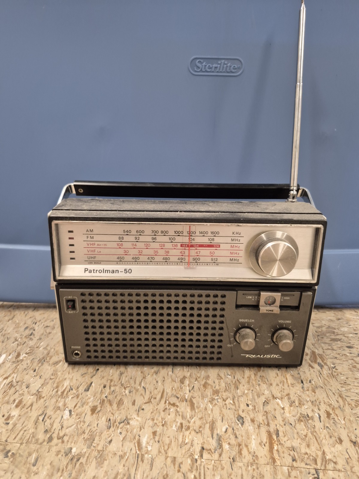 Vintage Realistic Patrolman-50 Portable Radio Untested Retro Untested Radioshack