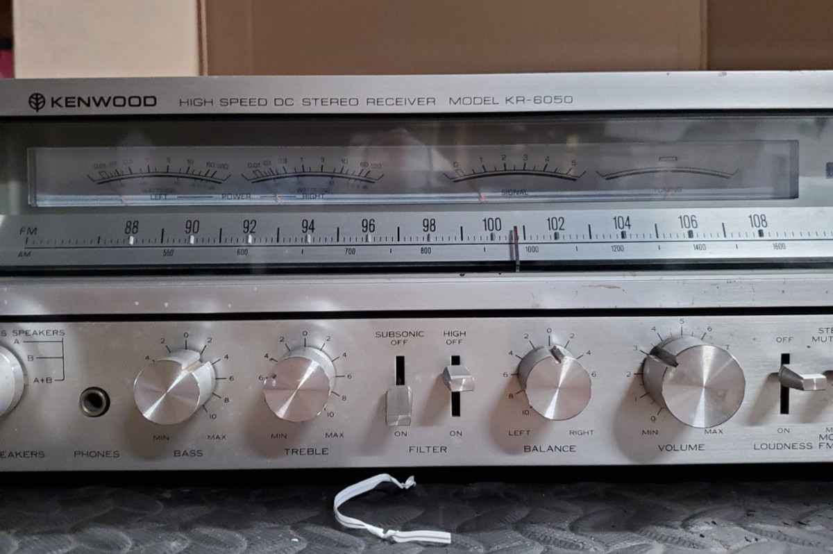 Kenwood High Speed DC Stereo Receiver KR-6050