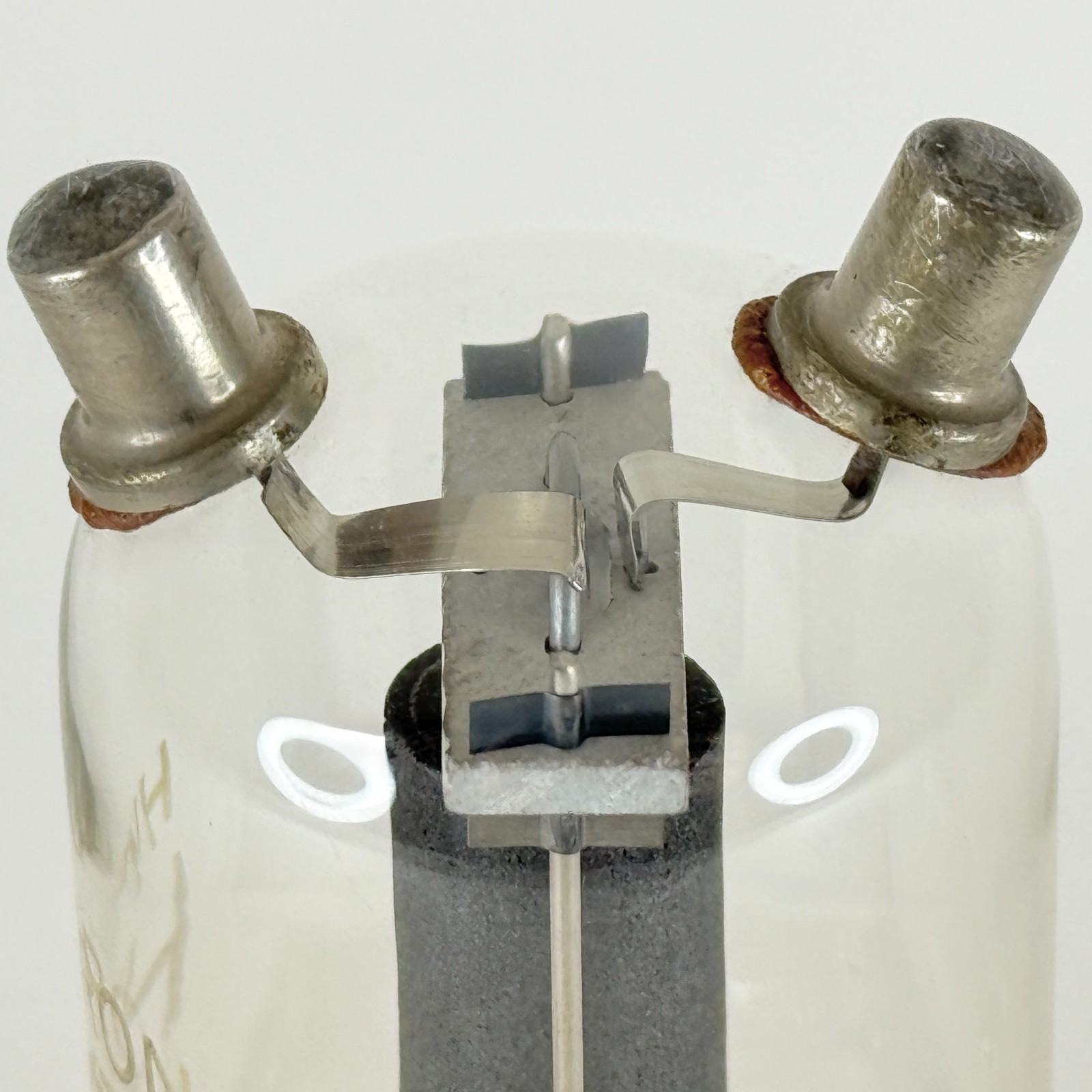 (1) Tested Strong Hytron HY75 Tube Dual Caps Ceramic Base Power Triode Tube