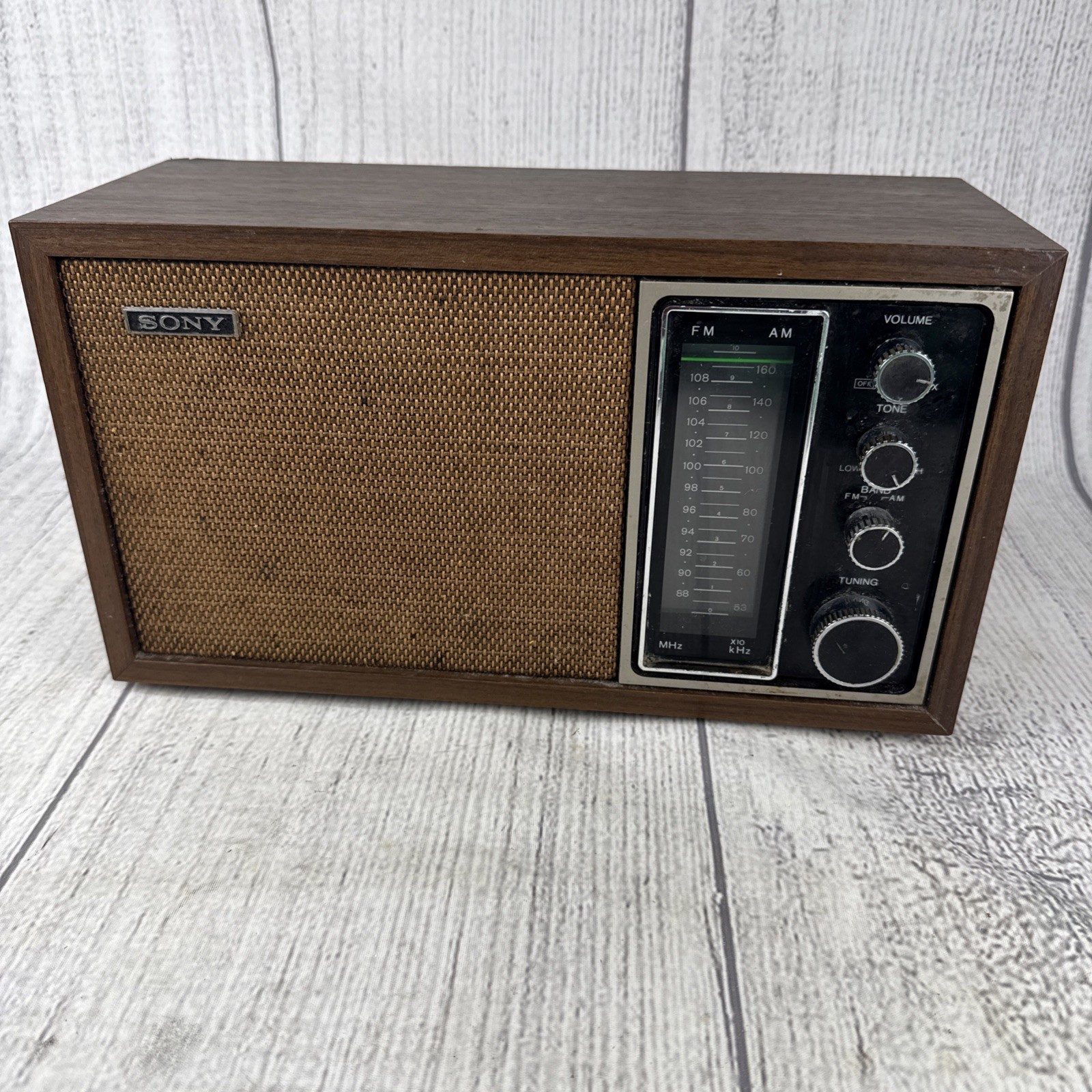 Vtg Sony TFM-9440 W AM/FM Table Top Wood Radio – Tested & Works