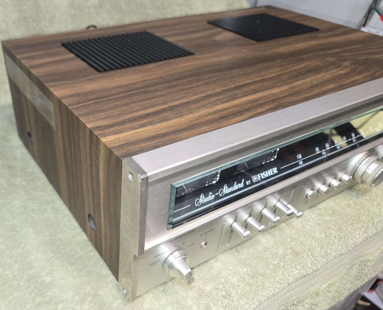 Vintage 1970s Fisher RS-2004A AM/FM Stereo Receiver 45W/C into 8Ω – Parts