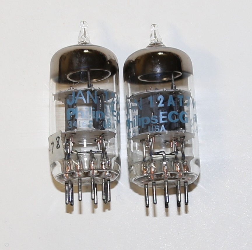 PHILIPS ECG JAN 12AT7WC TUBES STRONG & MACHING DATE CODE
