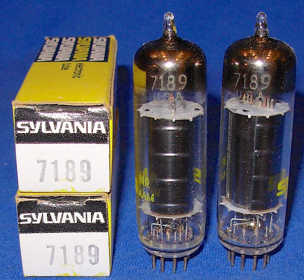 NOS NIB Matched Pair Sylvania 7189 Black Plate Vacuum Tubes