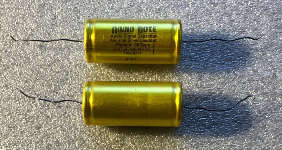 Audio Note 0.47uF Alu-Foil Silver Leadout Coupling Capacitor 630 WVDC.
