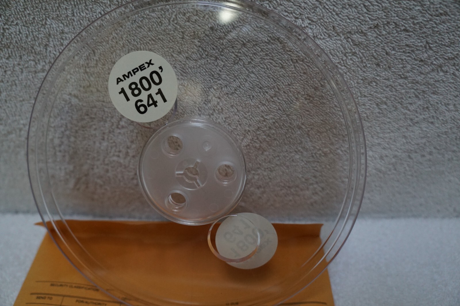 AMPEX 641 PLASTIC 7″ INCH REEL & ENVELOPE for 4-track 3.75 ips 7.5 ips NOS