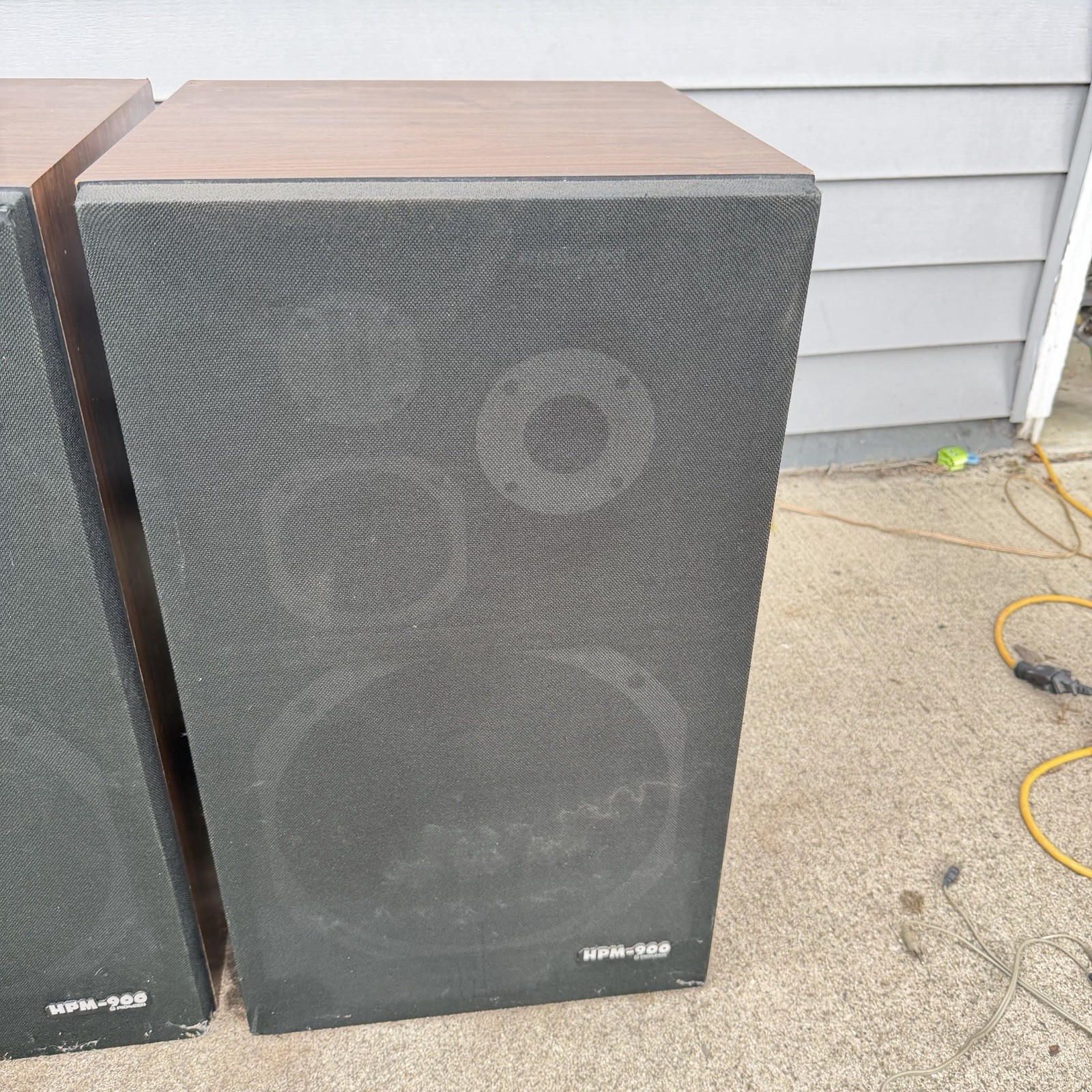 Vintage Pioneer HPM-900 Floor Speakers w/ Original Grill Covers Tested Working