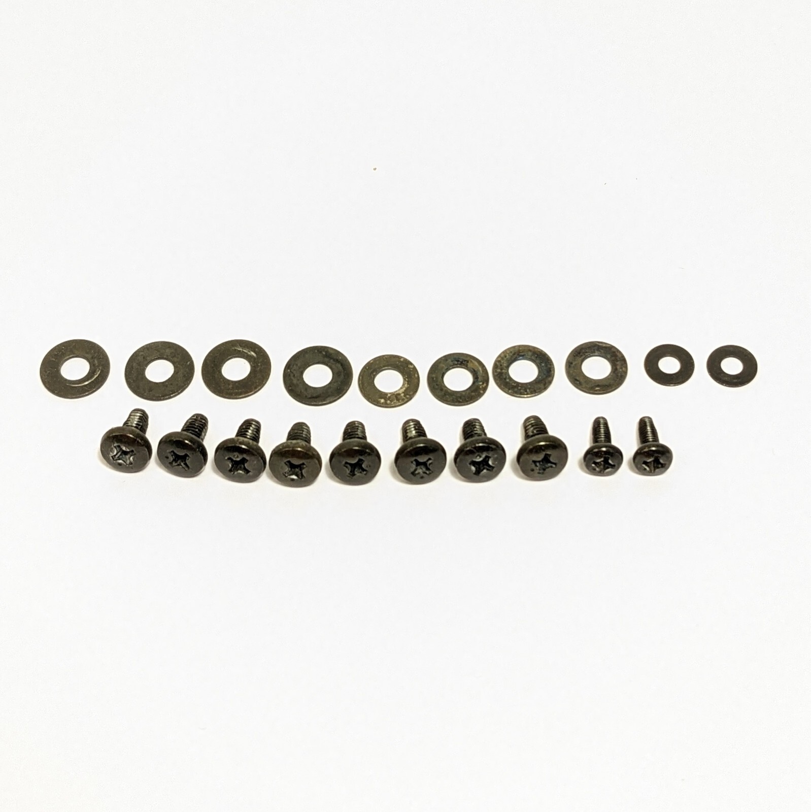 Hitachi FT-340 Tuner Original Top Cover Screws