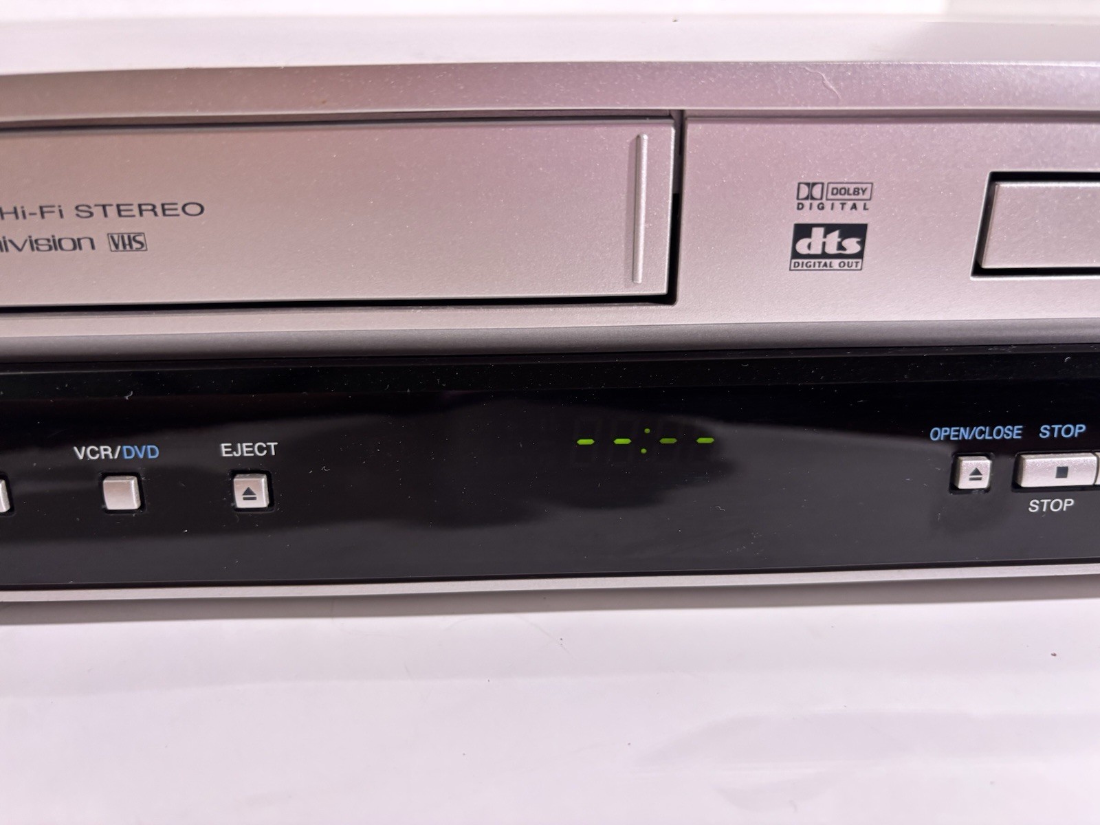 Panasonic Omnivision PV-D744S-A DVD/VCR Recorder Combo Player TESTED & Working!