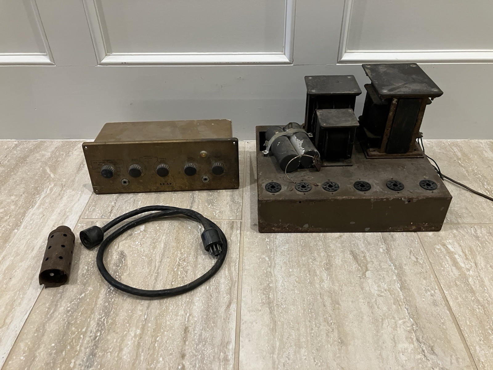 Vintage Leak TL/12 Point One Tube Amplifier And Varislope II Preamp RARE