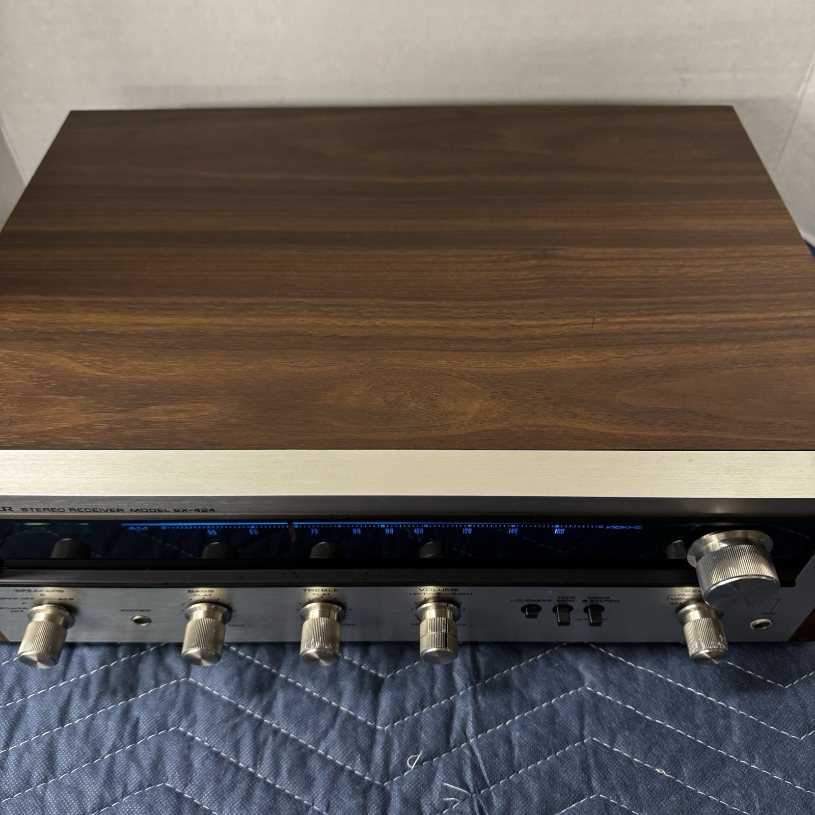 PIONEER SX-424 VINTAGE AM/FM STEREO RECEIVER – SERVICED – CLEANED – TESTED