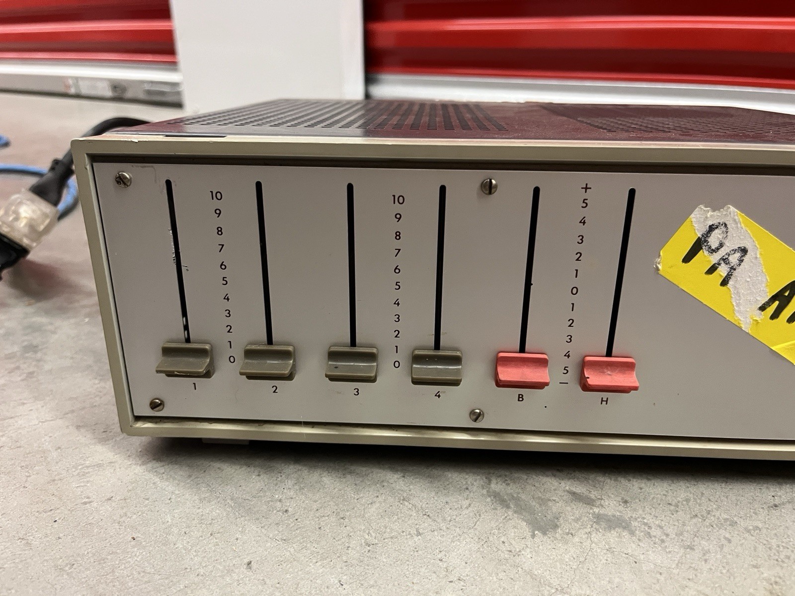 Philips LBB1251 Vintage Tube PA Amplifier Mixer Powers On Tubes Glow