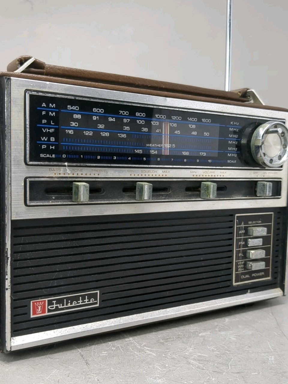 Vintage Juliette Multiband Dual Power Radio AM FM Weather Police VHF Tested