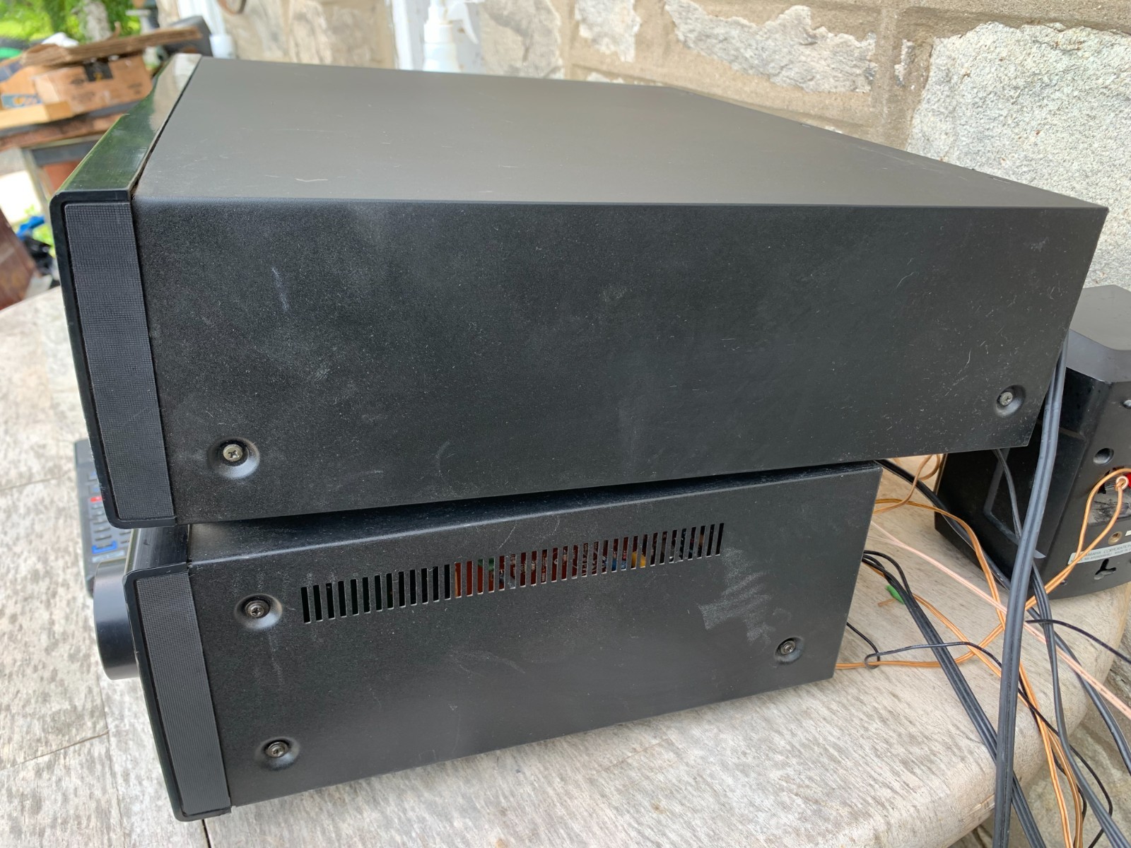 Kenwood KR-A4060 VTG AM/FM Stereo Receiver & DP-R3060 5 CD Compact disc Changer