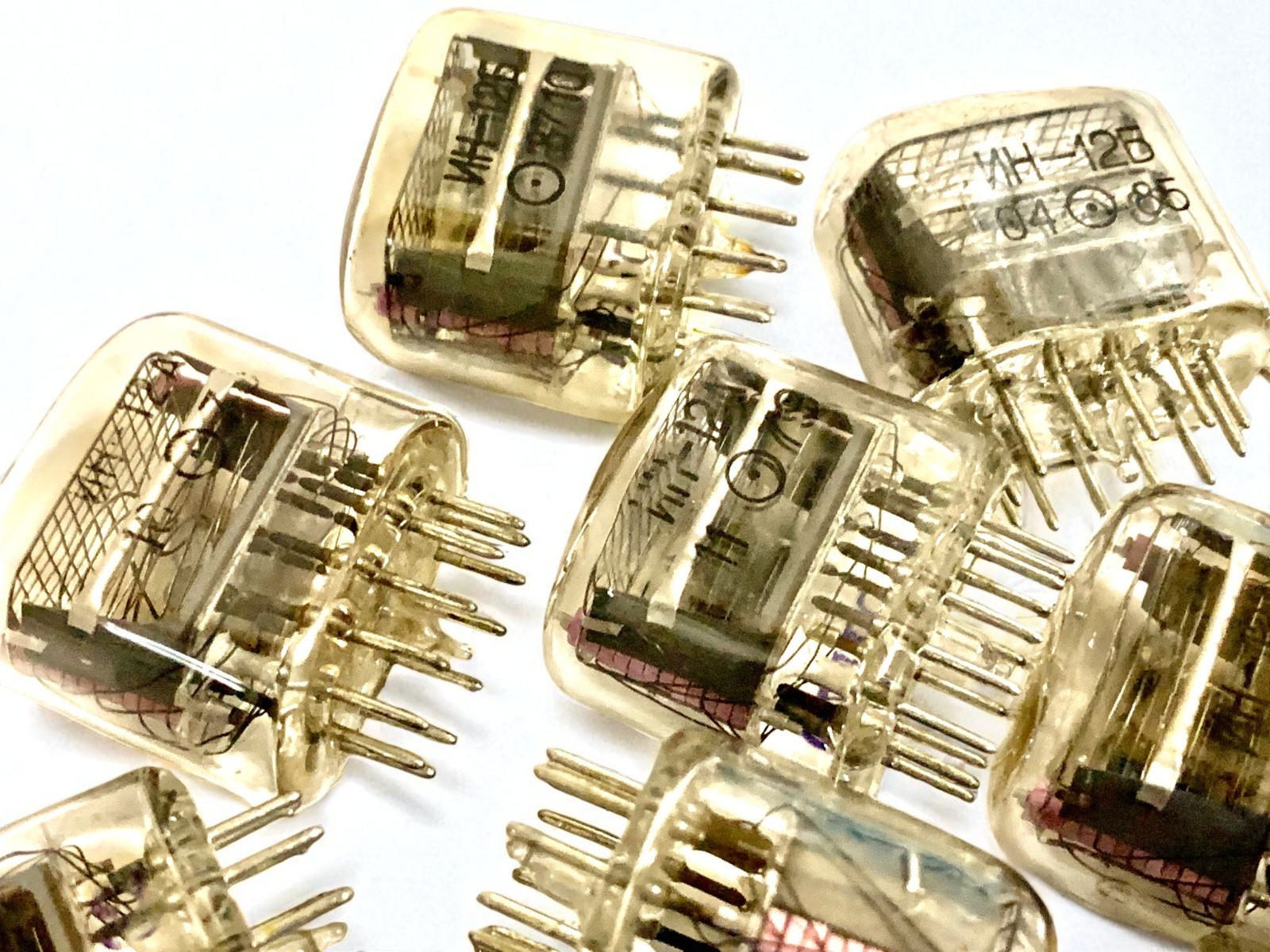 10PCS IN-12A Nixie TUBES USED NIXIE CLOCK IN12 IN-12A IN-12B IN12A IN12B