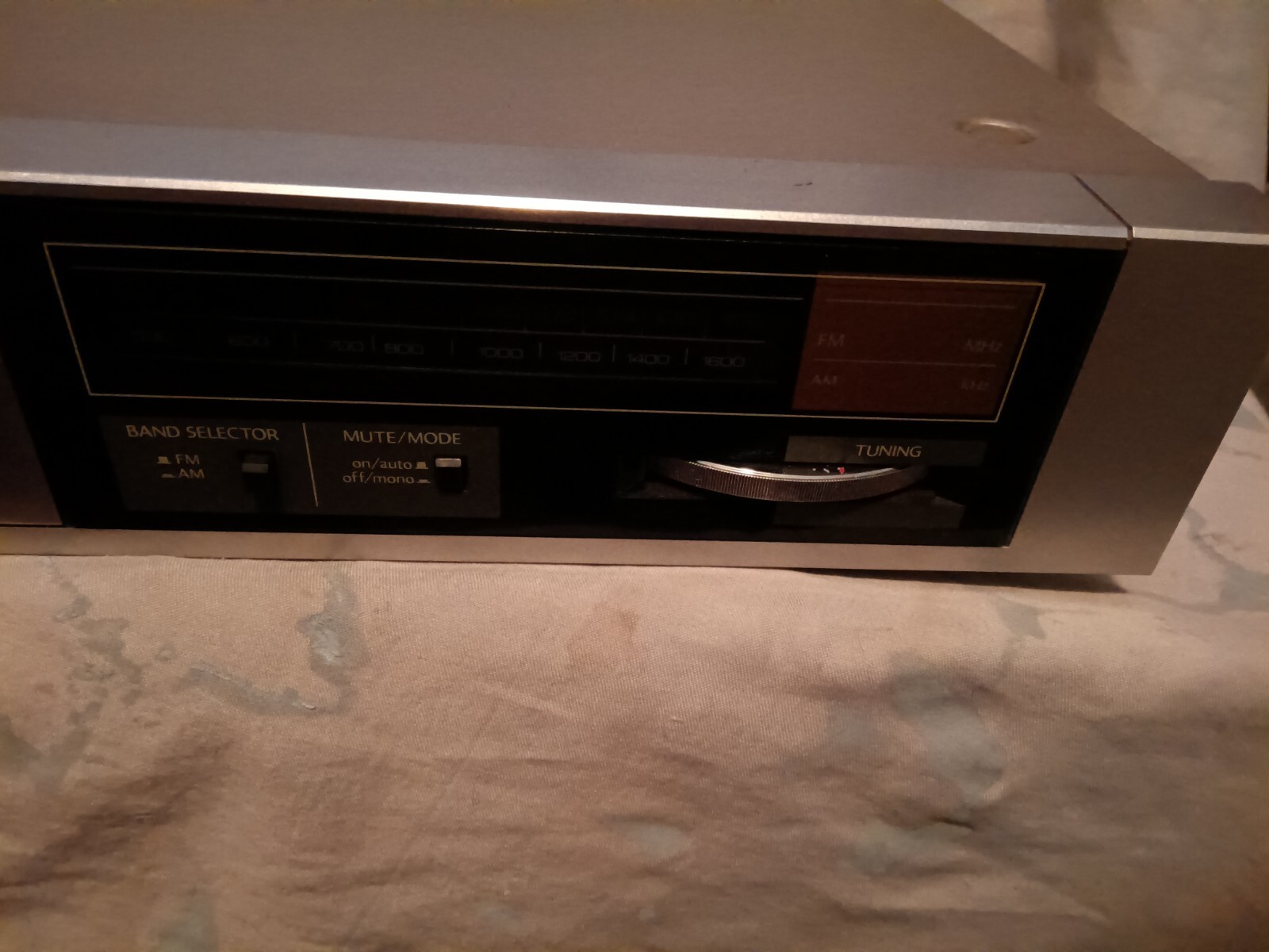 Mitsubishi DA-F15 AM FM Stereo Tuner DA-F15