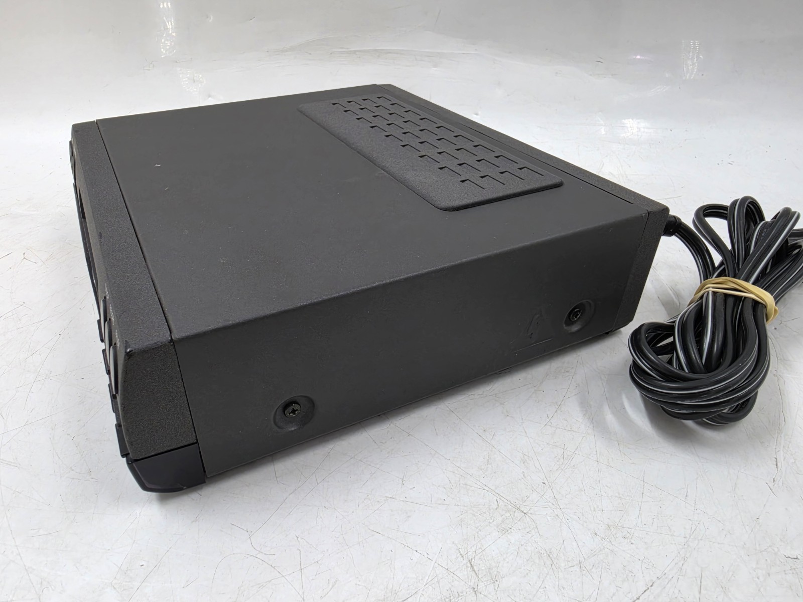 RCA VR800HF 8MM Hi8 Plus+ Hi-Fi Stereo VCR *Video Out Issues* – AS-IS – EB-20279