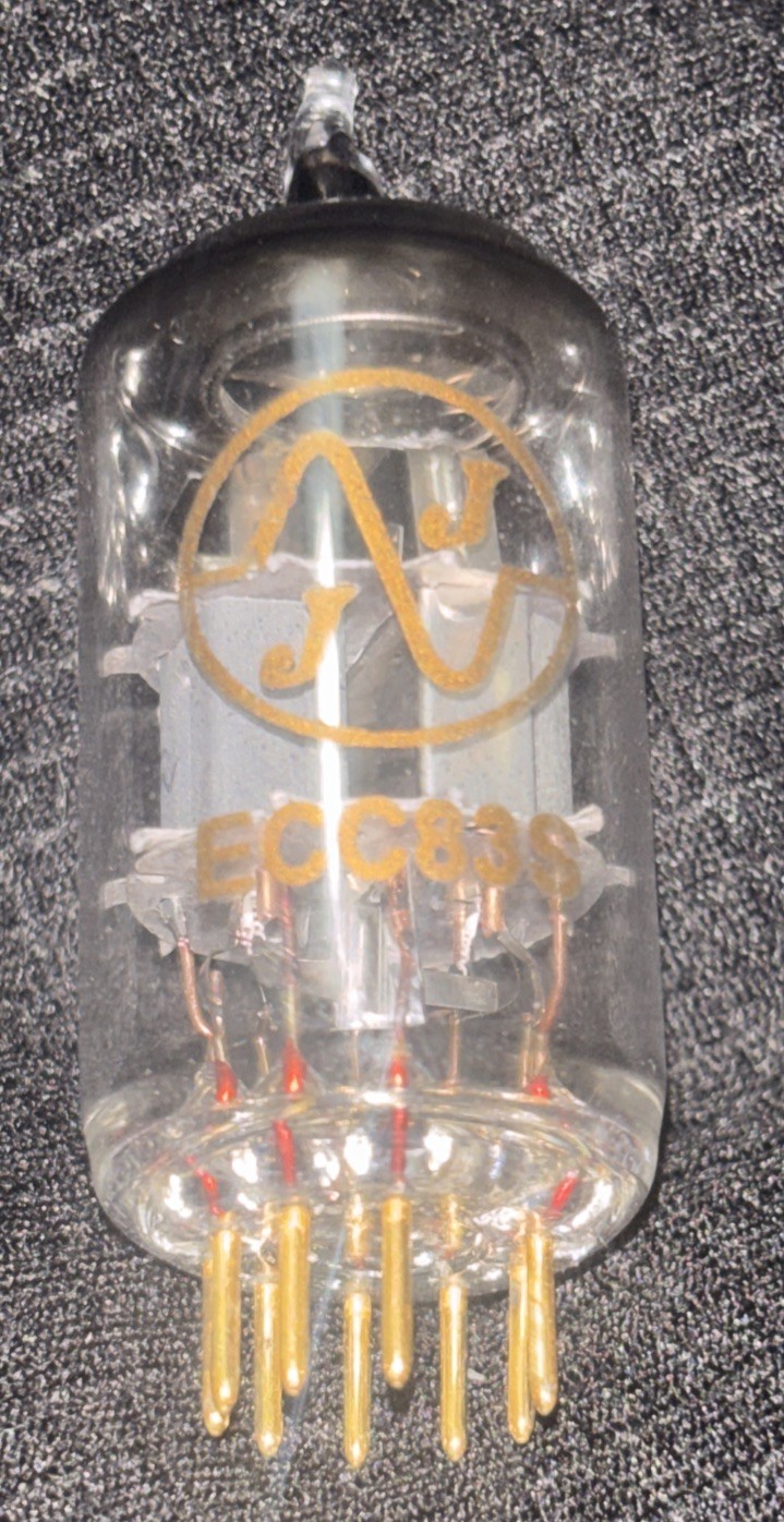 ECC83S/12AX7/7025 JJ Electronic Gold Pin Halo Getter Premium Guitar Preamp Tube