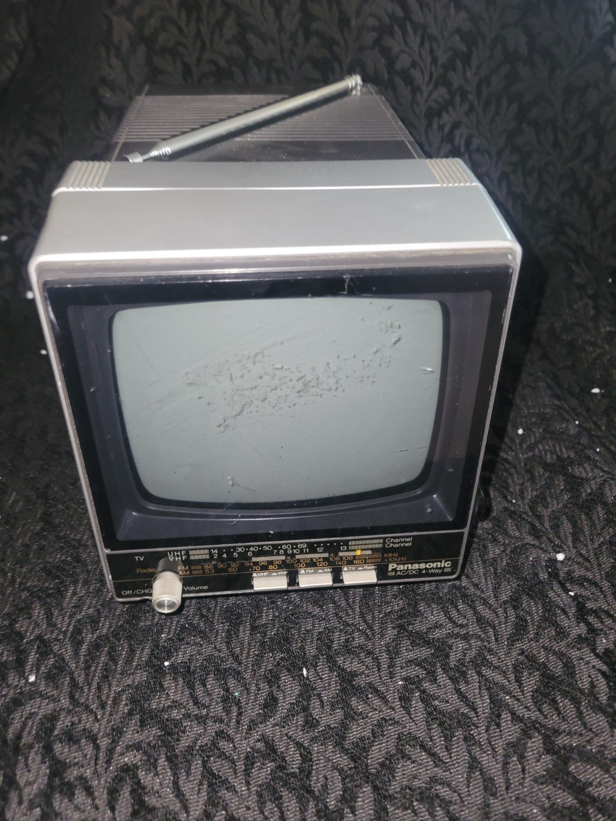 Vintage 1986 Panasonic TRH-513T Portable 5in Black and White TV AM FM Radio