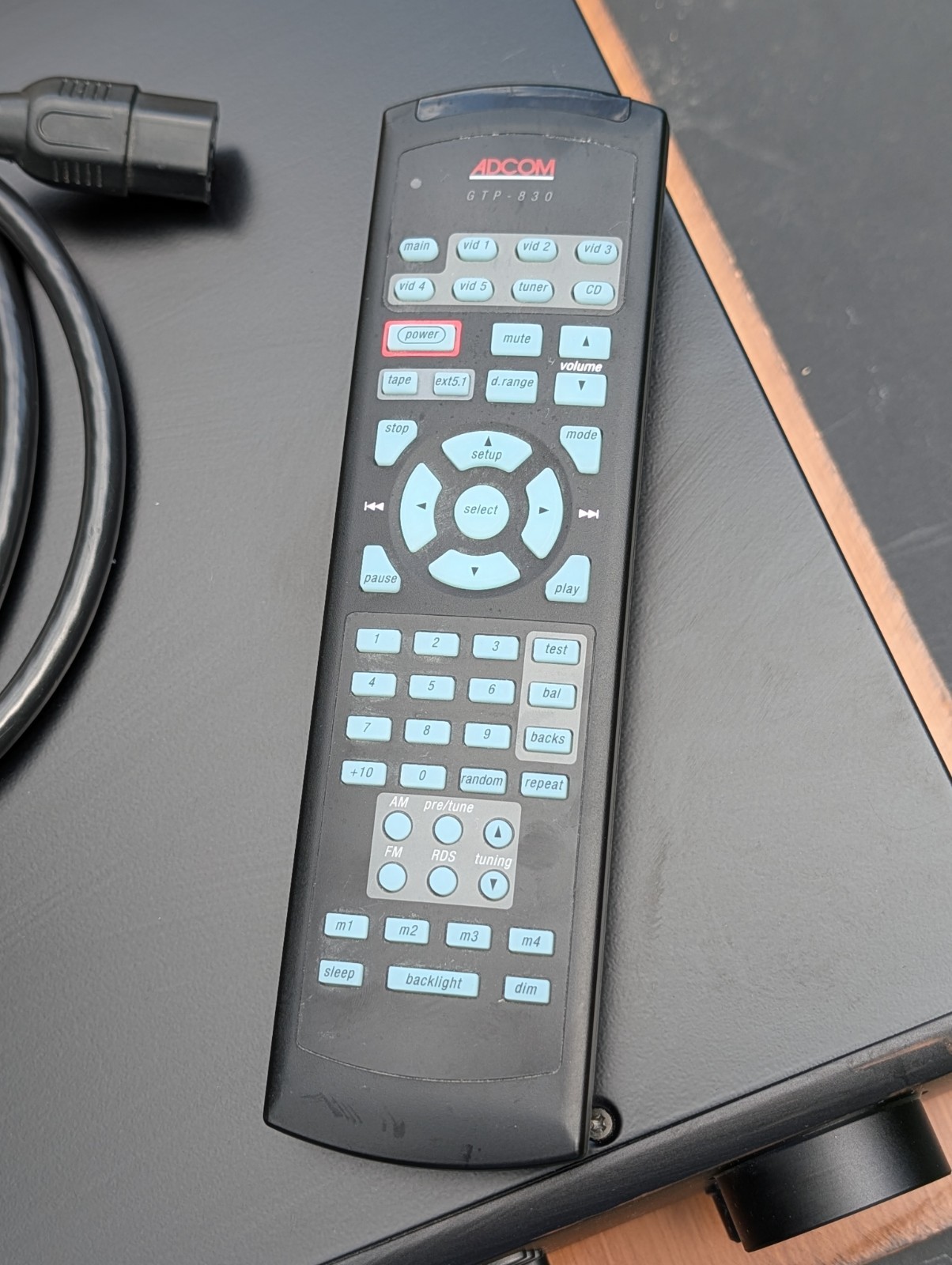ADCOM GTP-830 Surround Sound Processor Preamplifier 120/240v W/Remote And Box