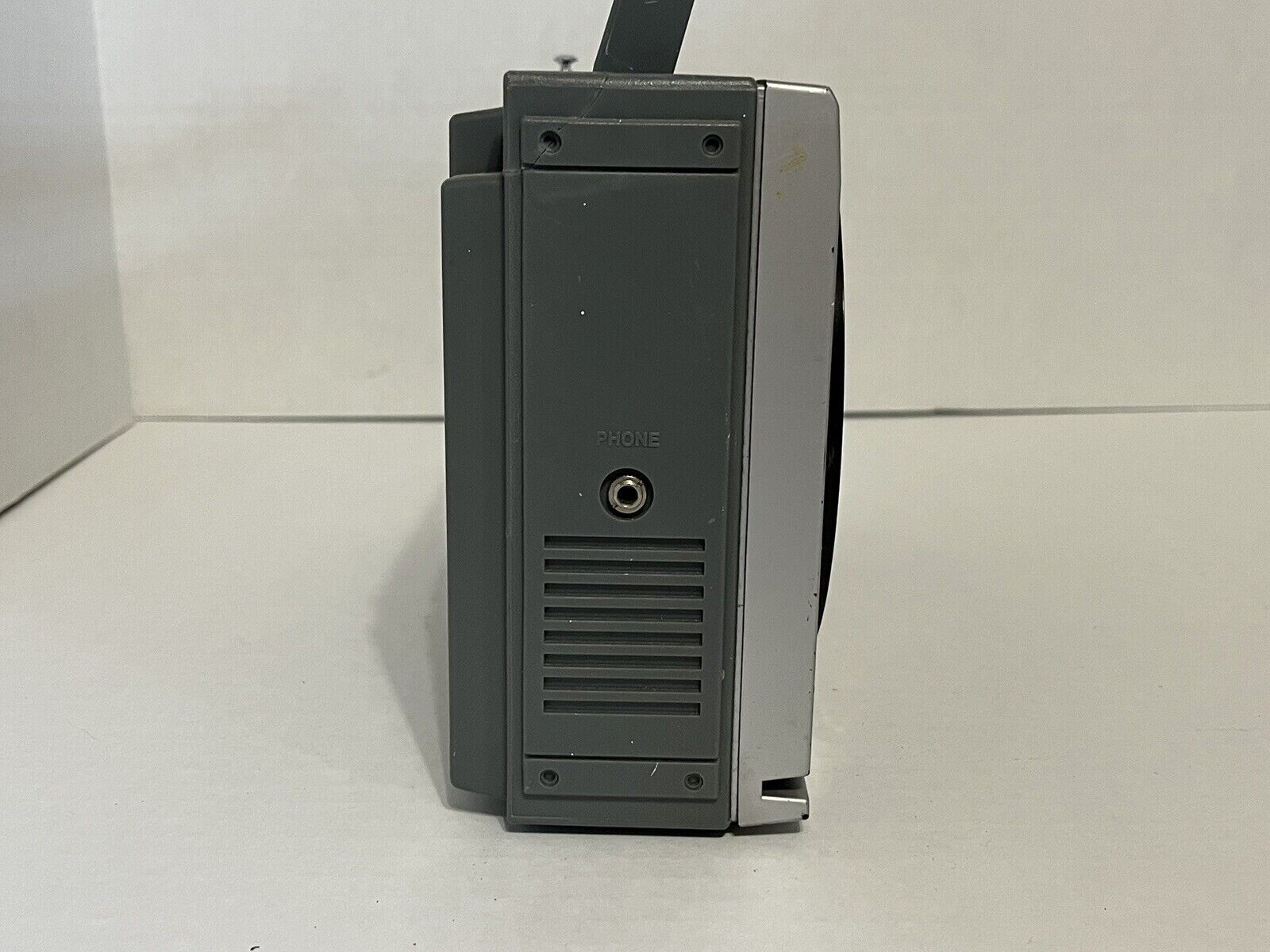 Gran Prix A330 Portable Multi Band Receiver Radio With Jack- Battery/electric