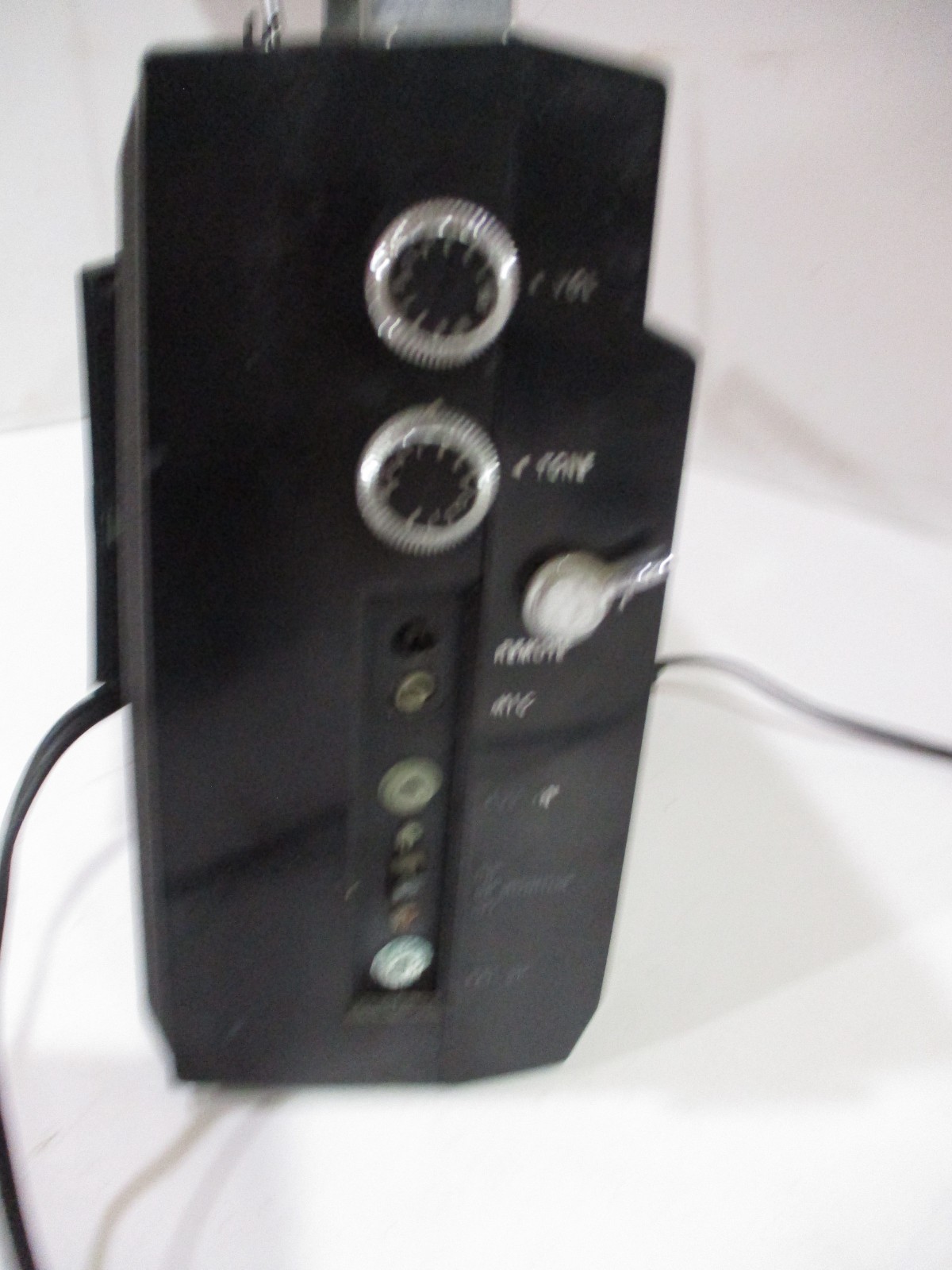 1968 Concord F-103 Radiocorder Cassette Recorder/AM/FM Radio Tested works–