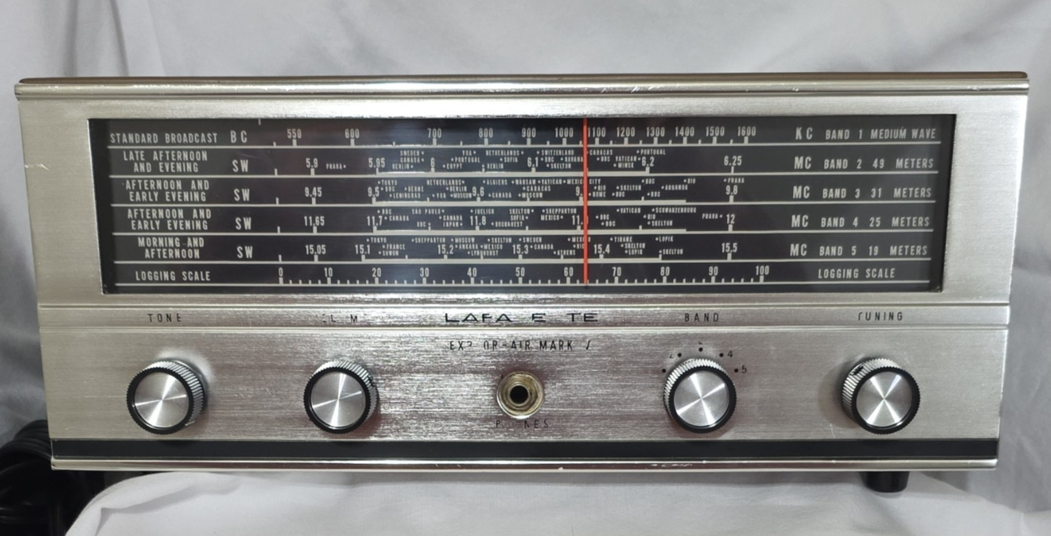 Vintage Lafayette Explor-Air Mark V Multi-Band Radio WORKING