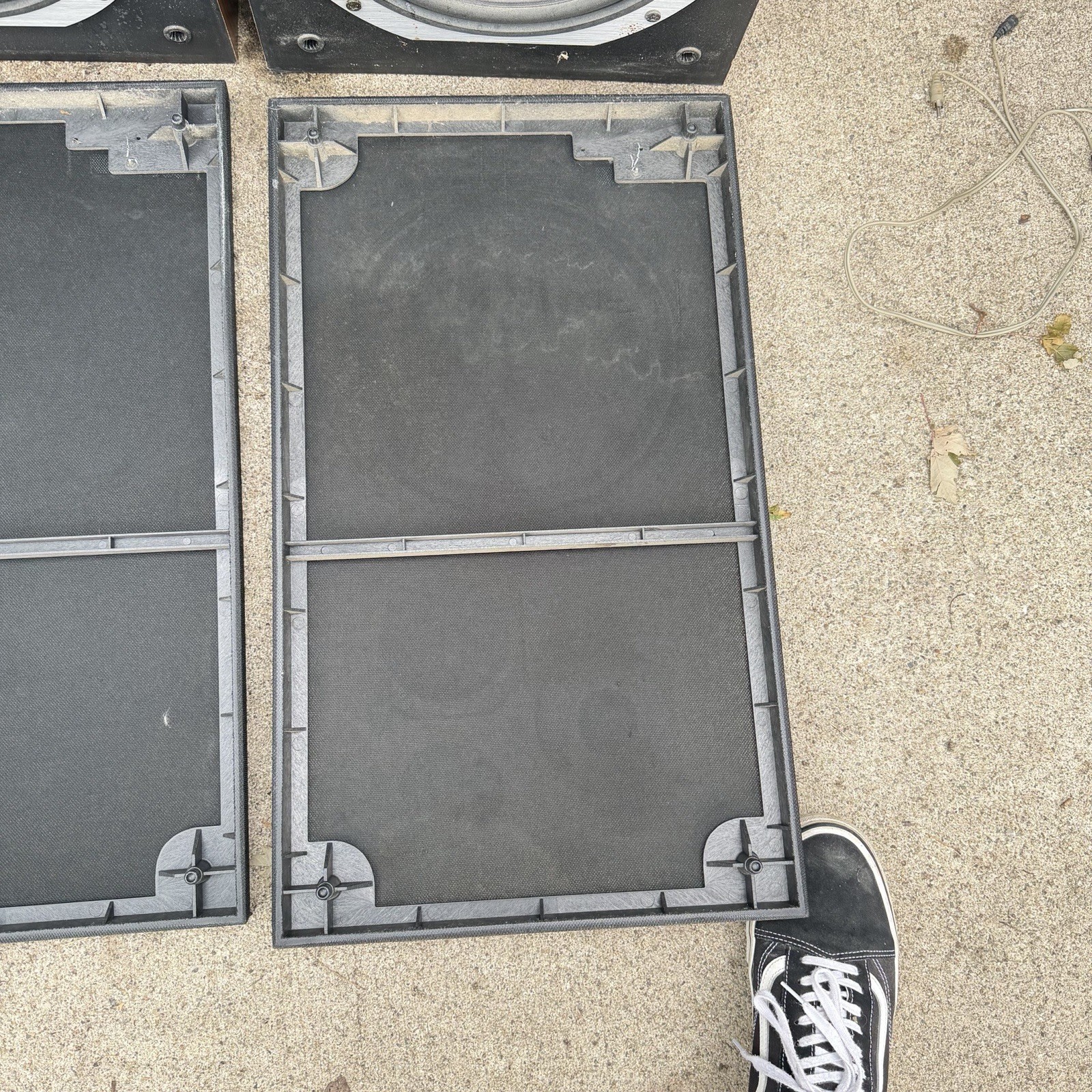 Vintage Pioneer HPM-900 Floor Speakers w/ Original Grill Covers Tested Working