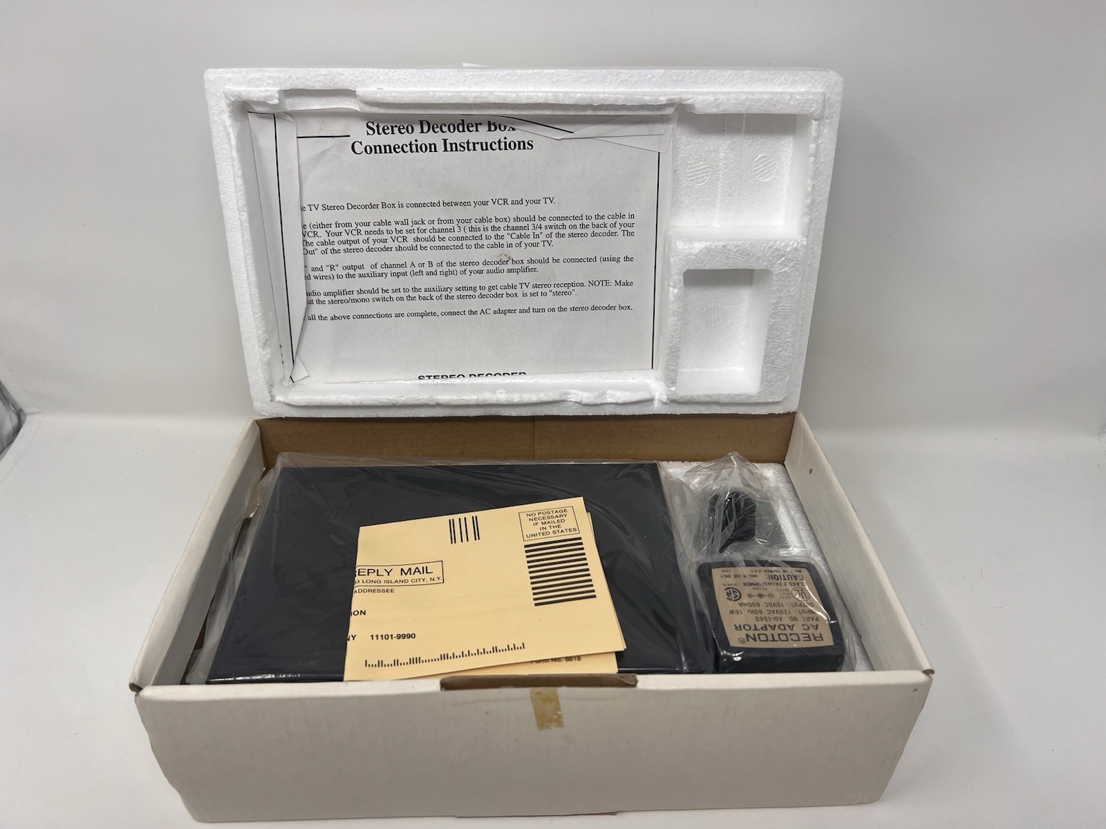 Vintage Recoton Cable Tv Stereo Decoder Box New Old Stock Complete