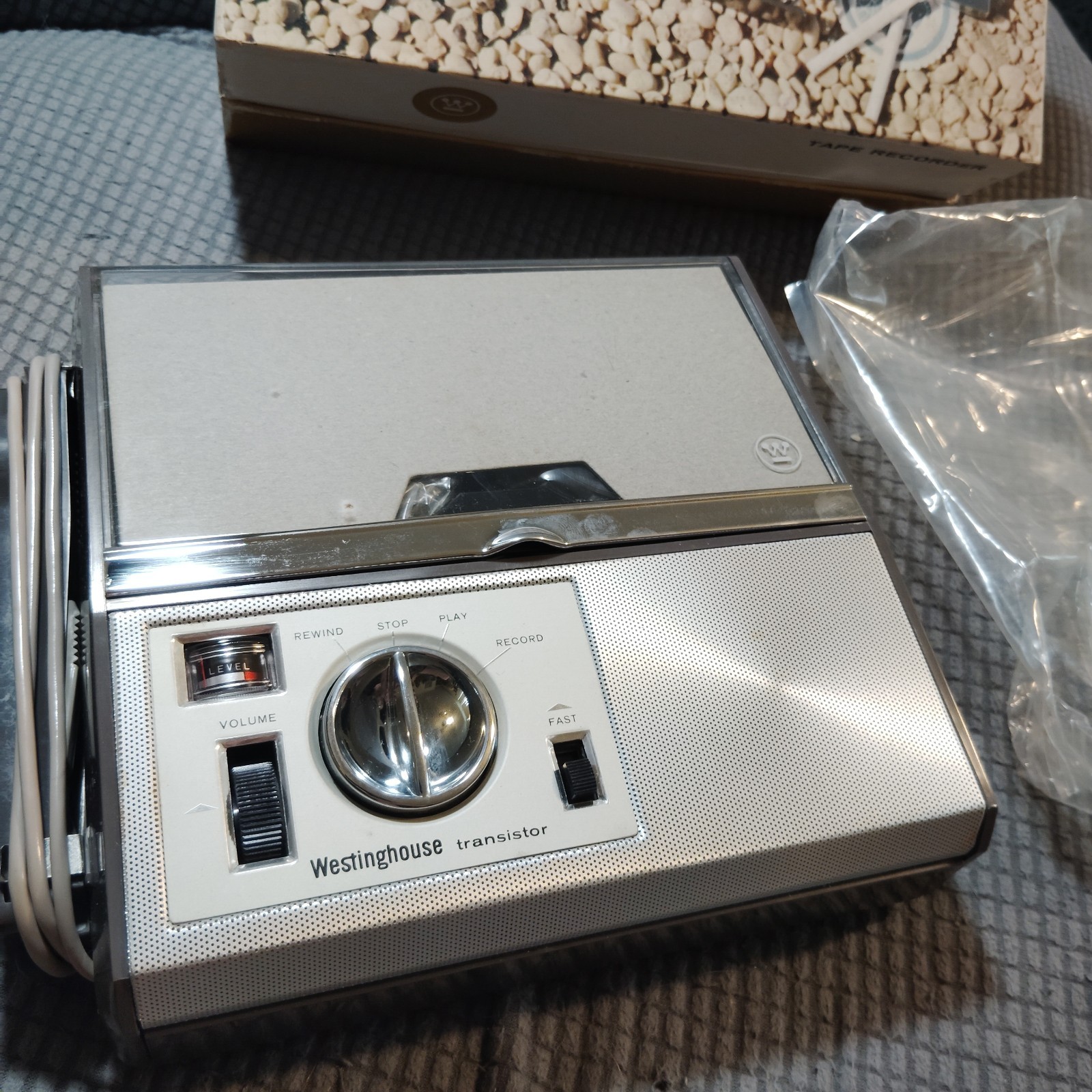 Westinghouse Model H28R1 Battery Powered Tape Recorder In Original Box