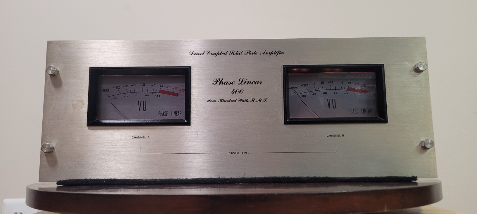 Phase Linear 400 Amplifier. Tested, Works.