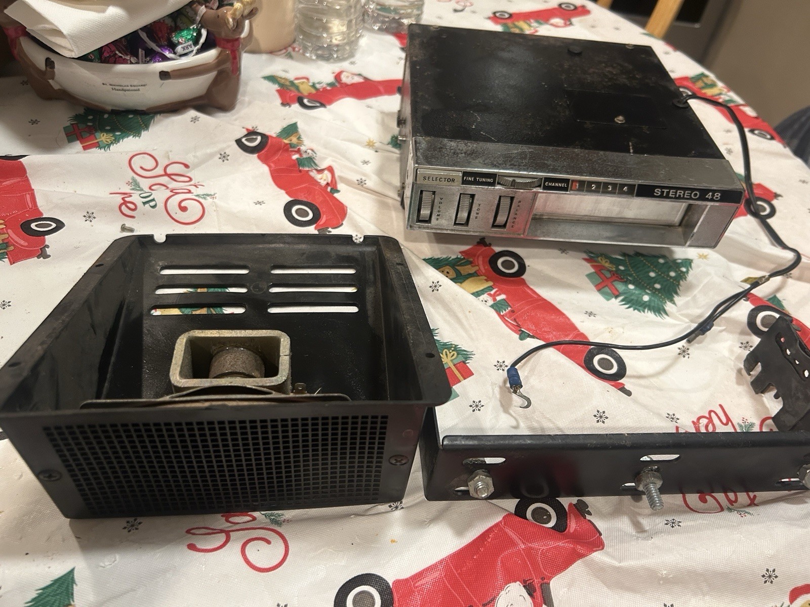 VTG Boman Dimension 48 8-Track car Stereo 48 AM/FM Radio w Mount Speaker 1971