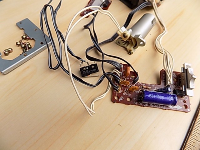 Technics SL-Q350 Turntable Parts – Boards and Power Supply