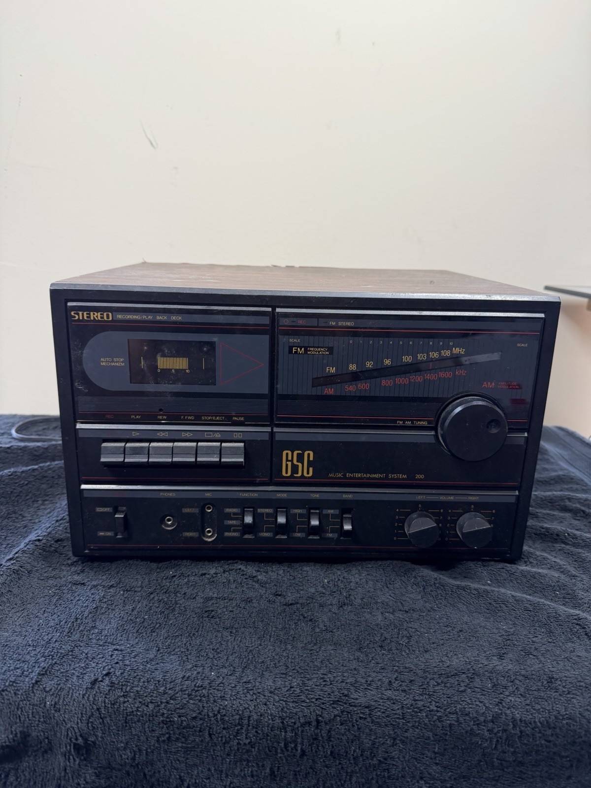 VTG GSC Stereo Model GSC- 200 no speakers