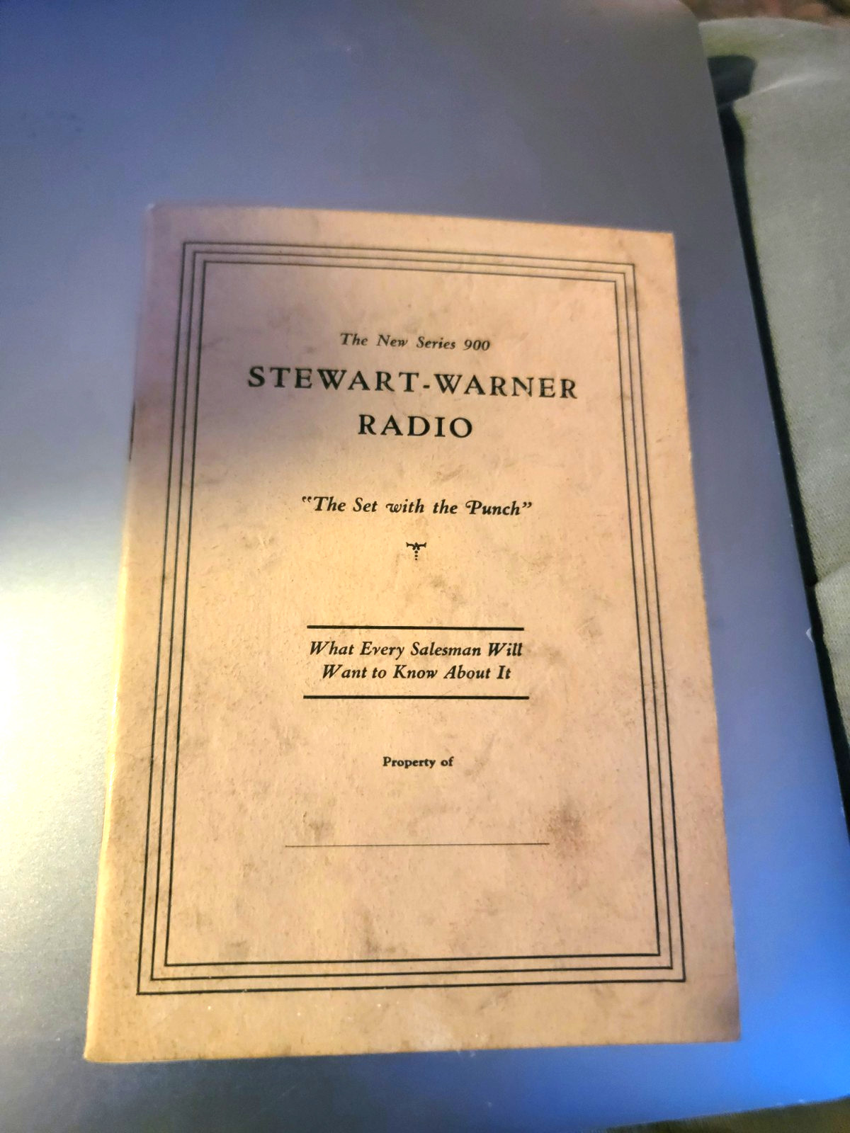 Very Nice Vintage Stewart-Warner Radio Series “900” 24 Page Brochure