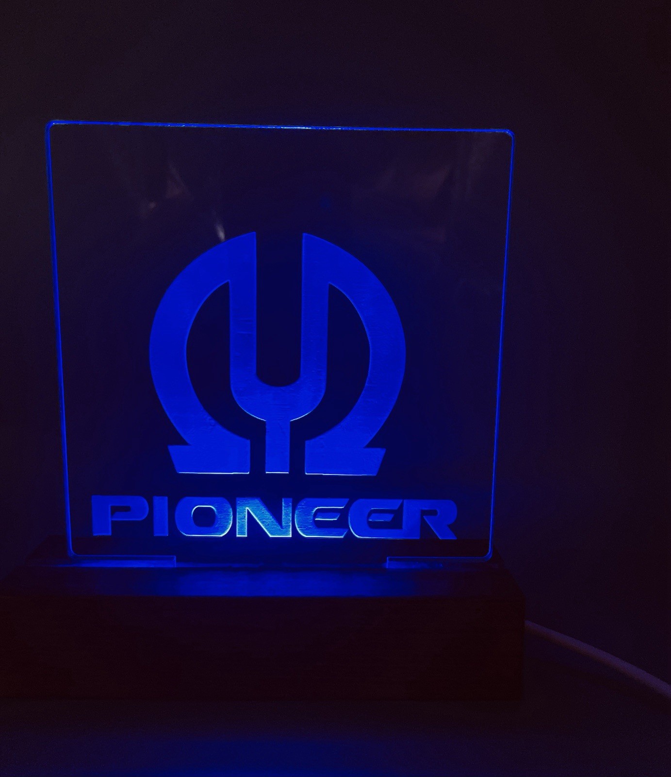 Pioneer SPEC-4 Stereo Power Amplifier Vintage LED Sign