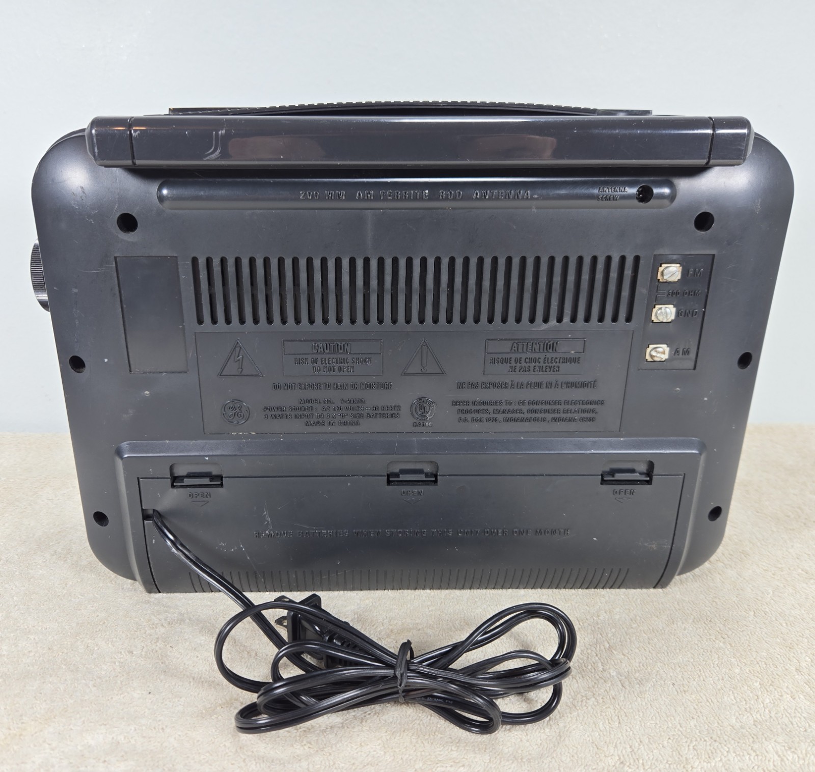 GE Superadio 7-2887A Am/Fm Wide Band Radio Long Range Hi Performance Super Radio
