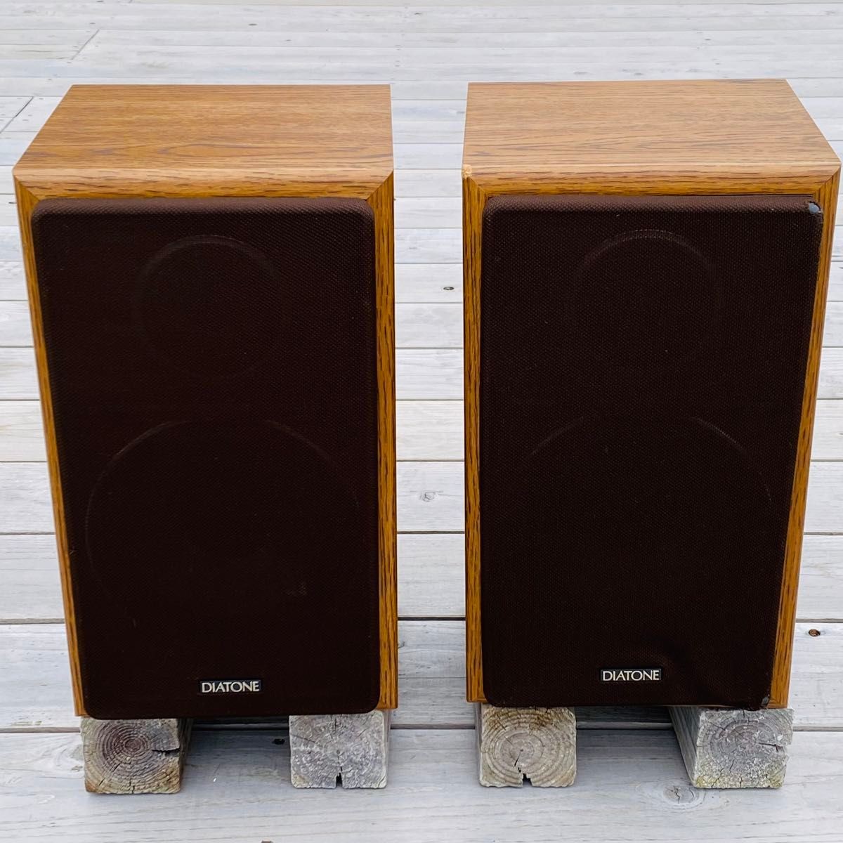 Diatone DS-500 2-Way Bookshelf Speakers Pair Wood Finished Tested Audio Stereo