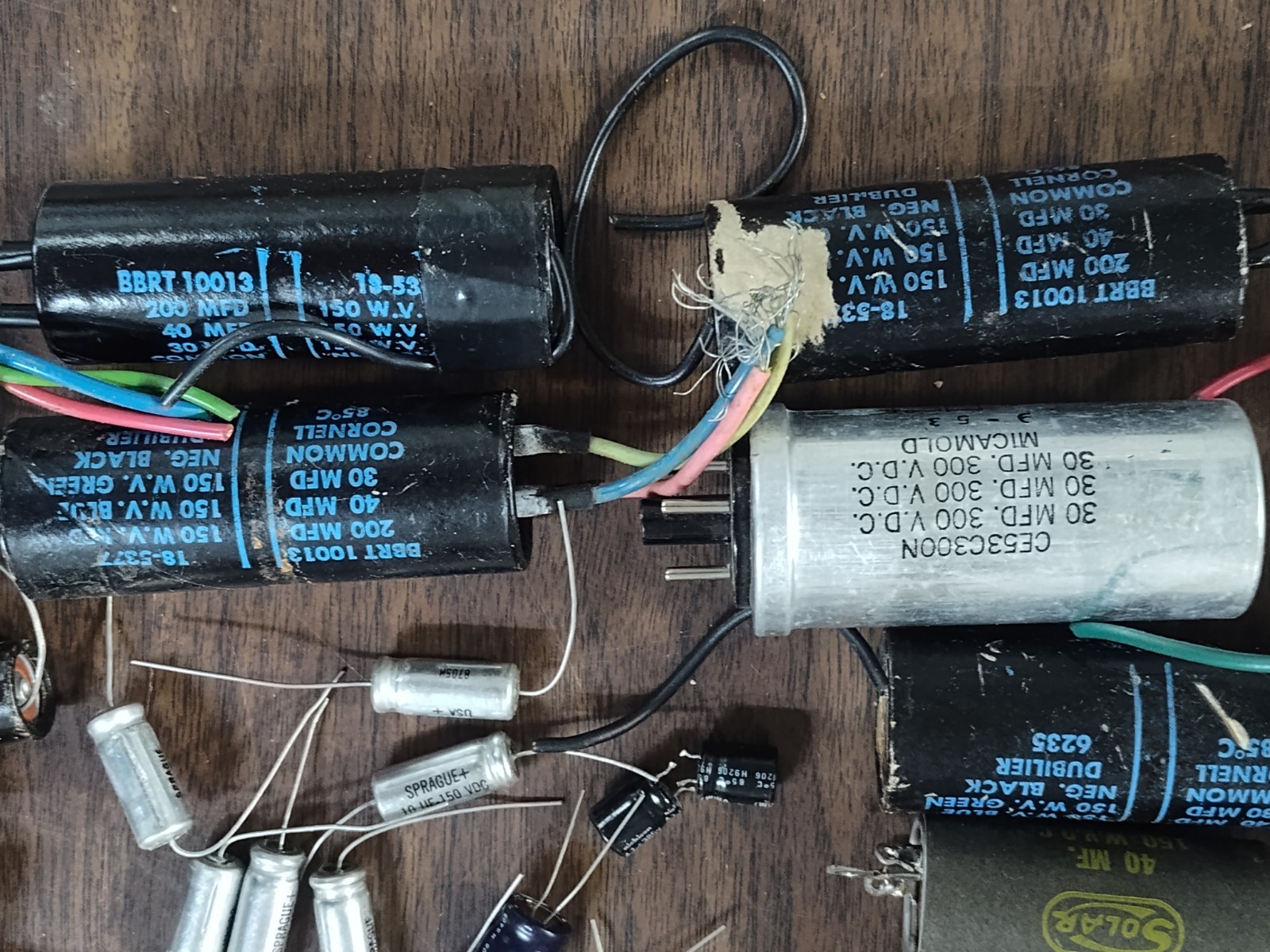 Vintage Capacitor Lot Sprague Cornell Dubilier Mallory Tube Radio Amp Parts